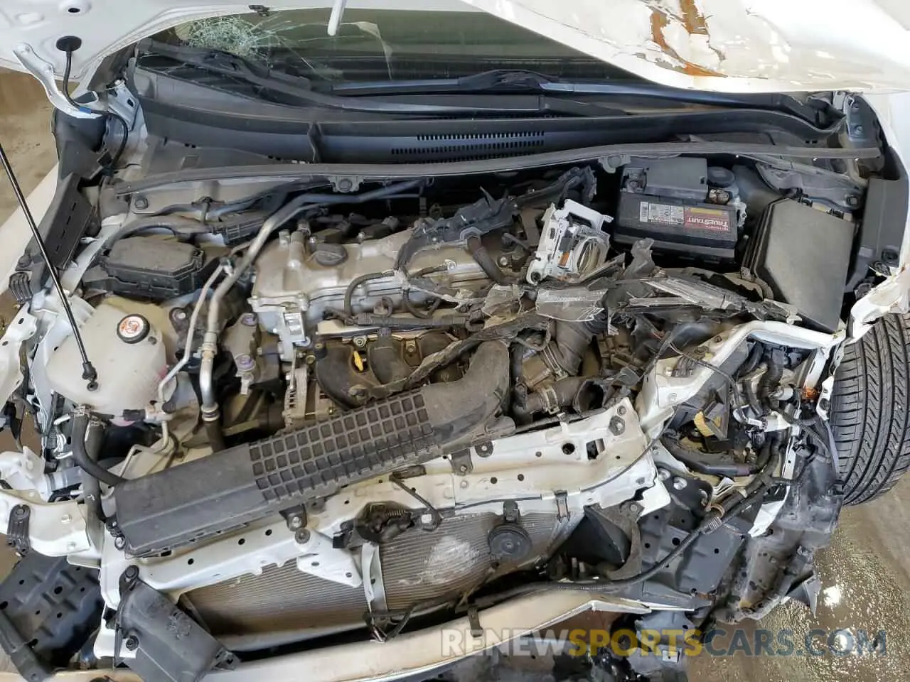 11 Photograph of a damaged car 5YFHPRAE1LP018675 TOYOTA COROLLA 2020