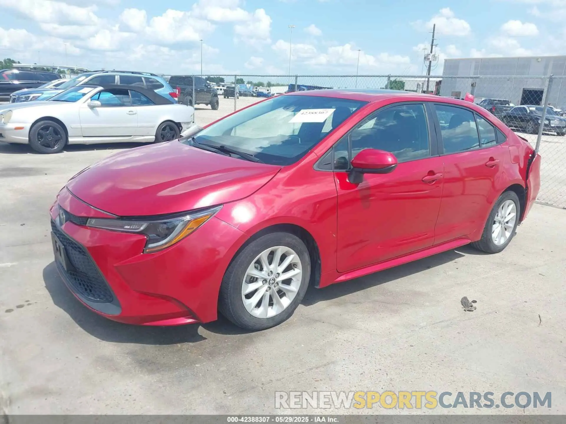 2 Photograph of a damaged car 5YFHPRAE2LP028826 TOYOTA COROLLA 2020