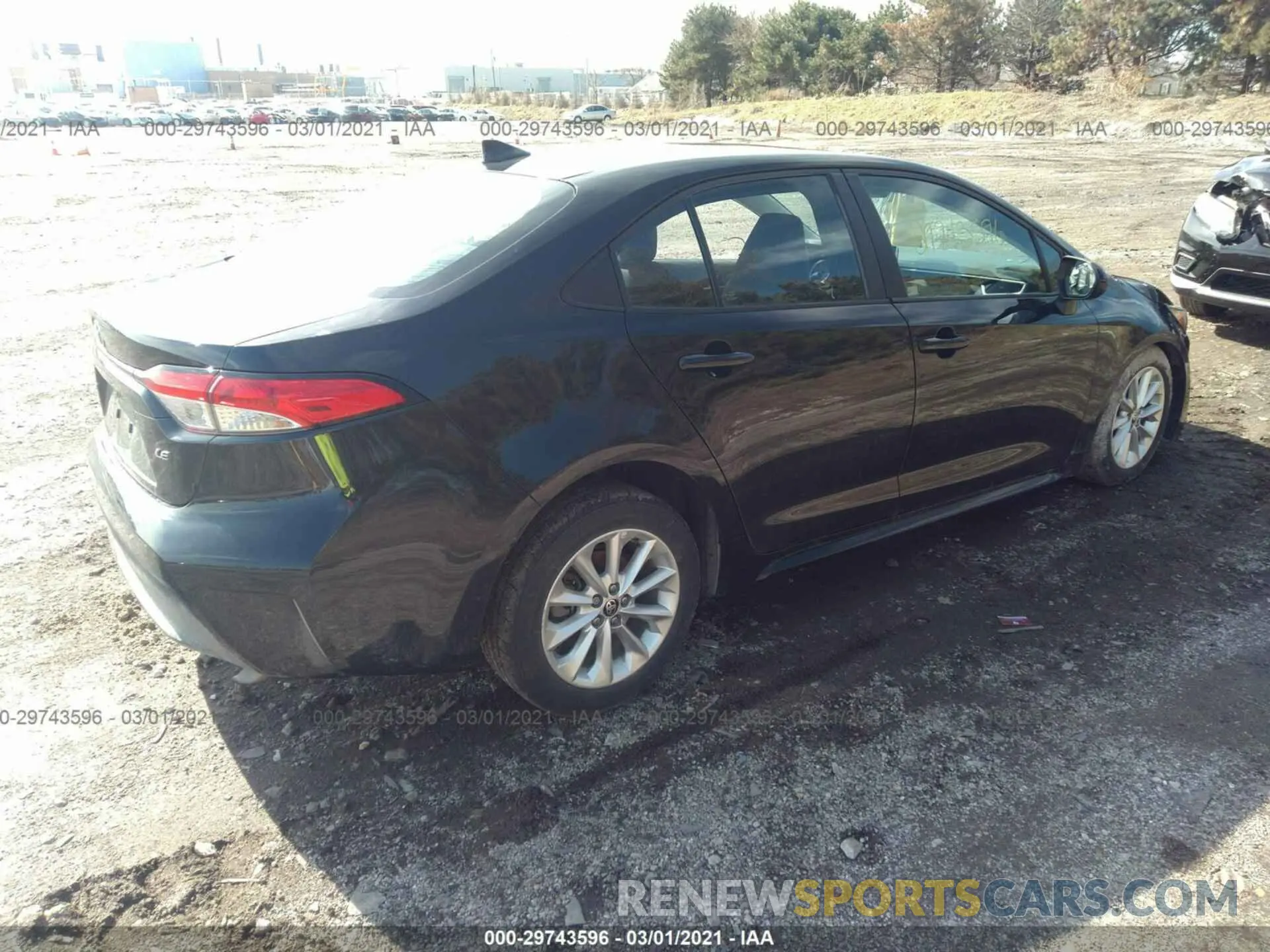 4 Photograph of a damaged car 5YFHPRAE3LP004406 TOYOTA COROLLA 2020