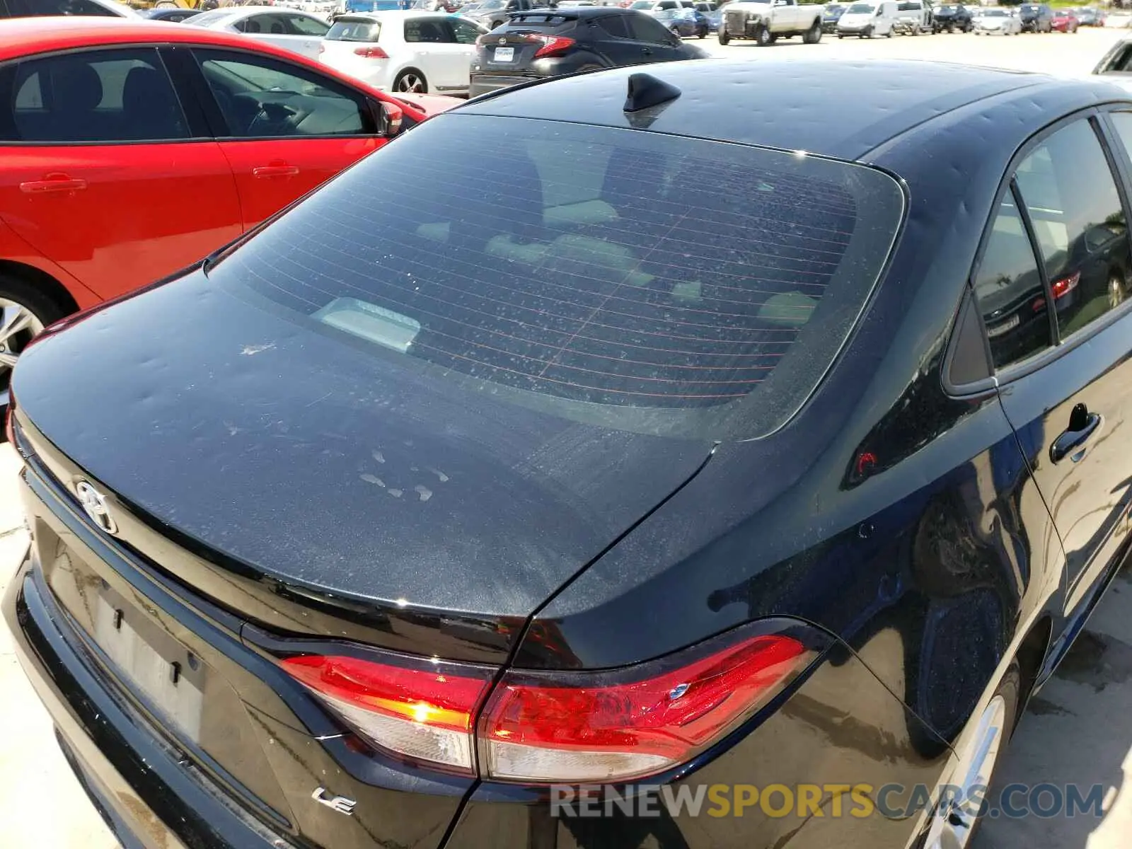 9 Photograph of a damaged car 5YFHPRAE6LP018235 TOYOTA COROLLA 2020