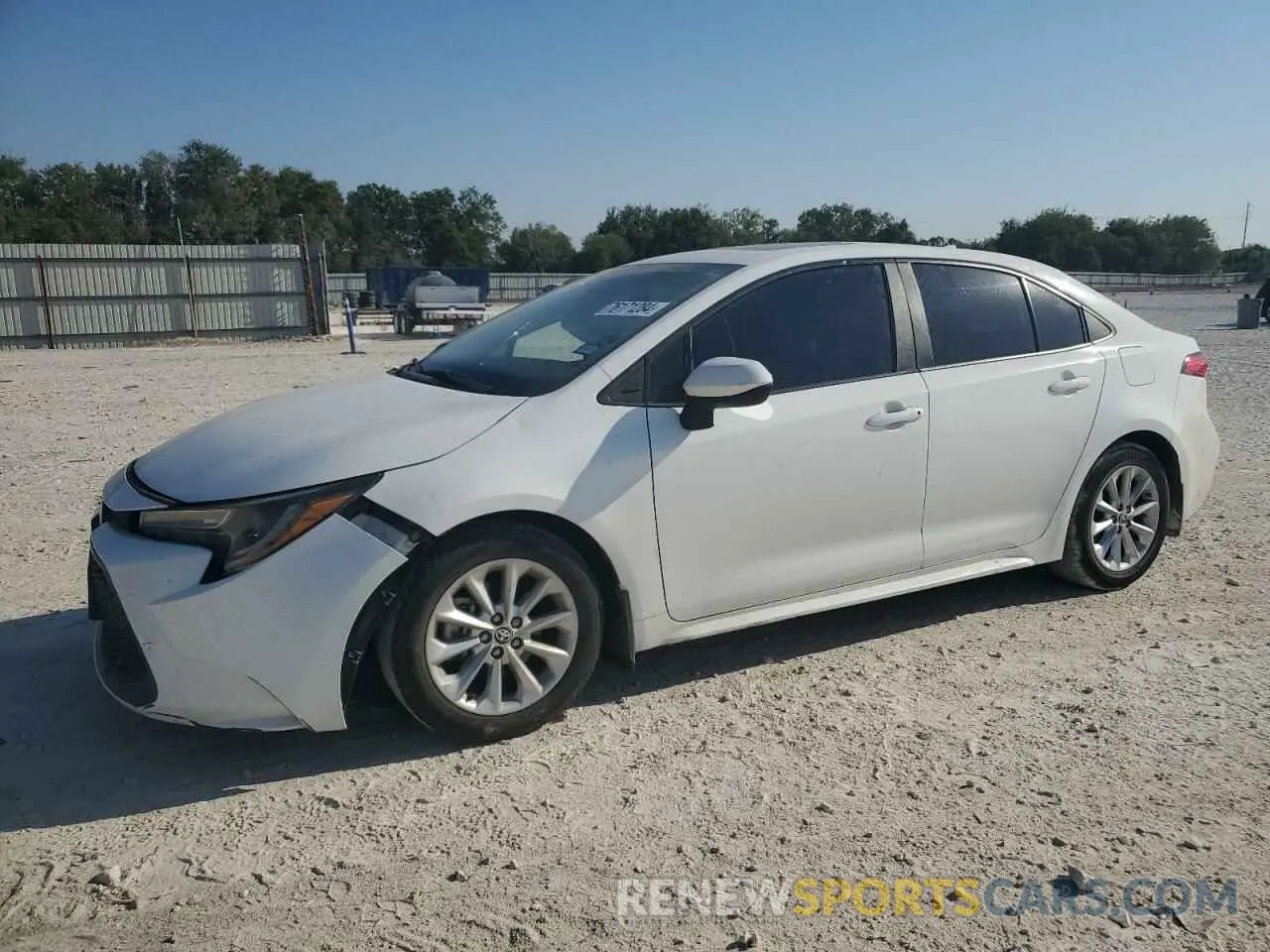 1 Photograph of a damaged car 5YFHPRAE6LP027291 TOYOTA COROLLA 2020
