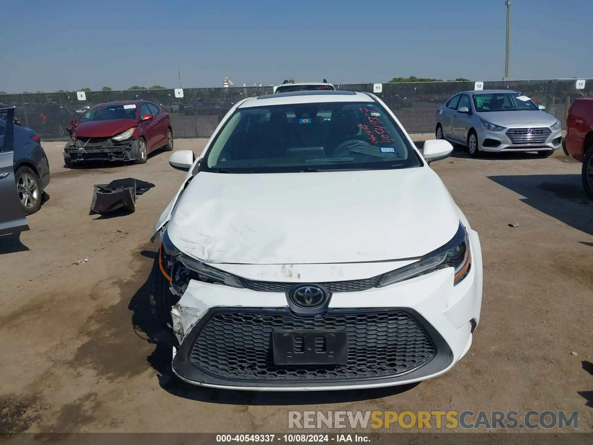 12 Photograph of a damaged car 5YFHPRAE7LP015912 TOYOTA COROLLA 2020