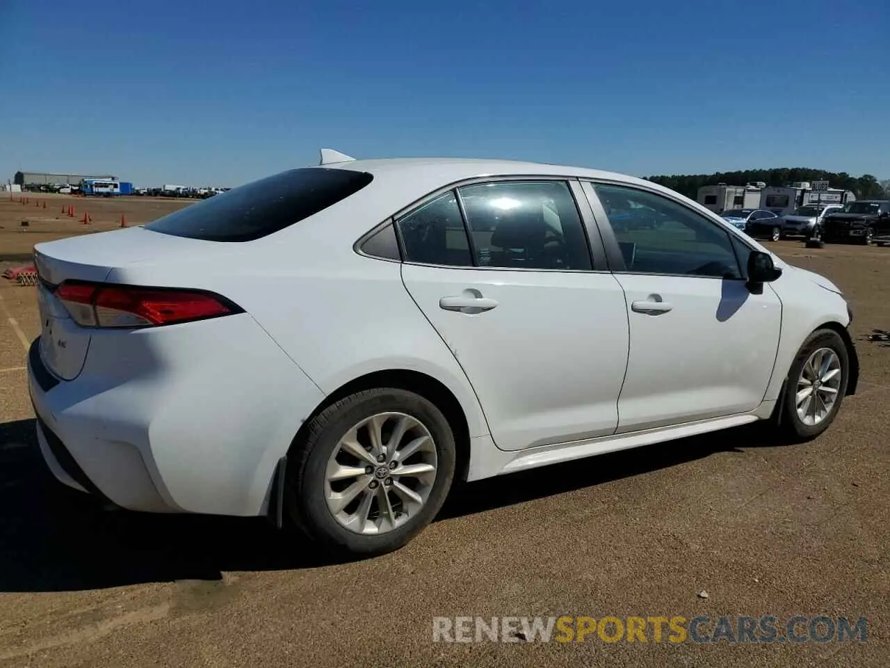 3 Photograph of a damaged car 5YFHPRAE7LP020575 TOYOTA COROLLA 2020