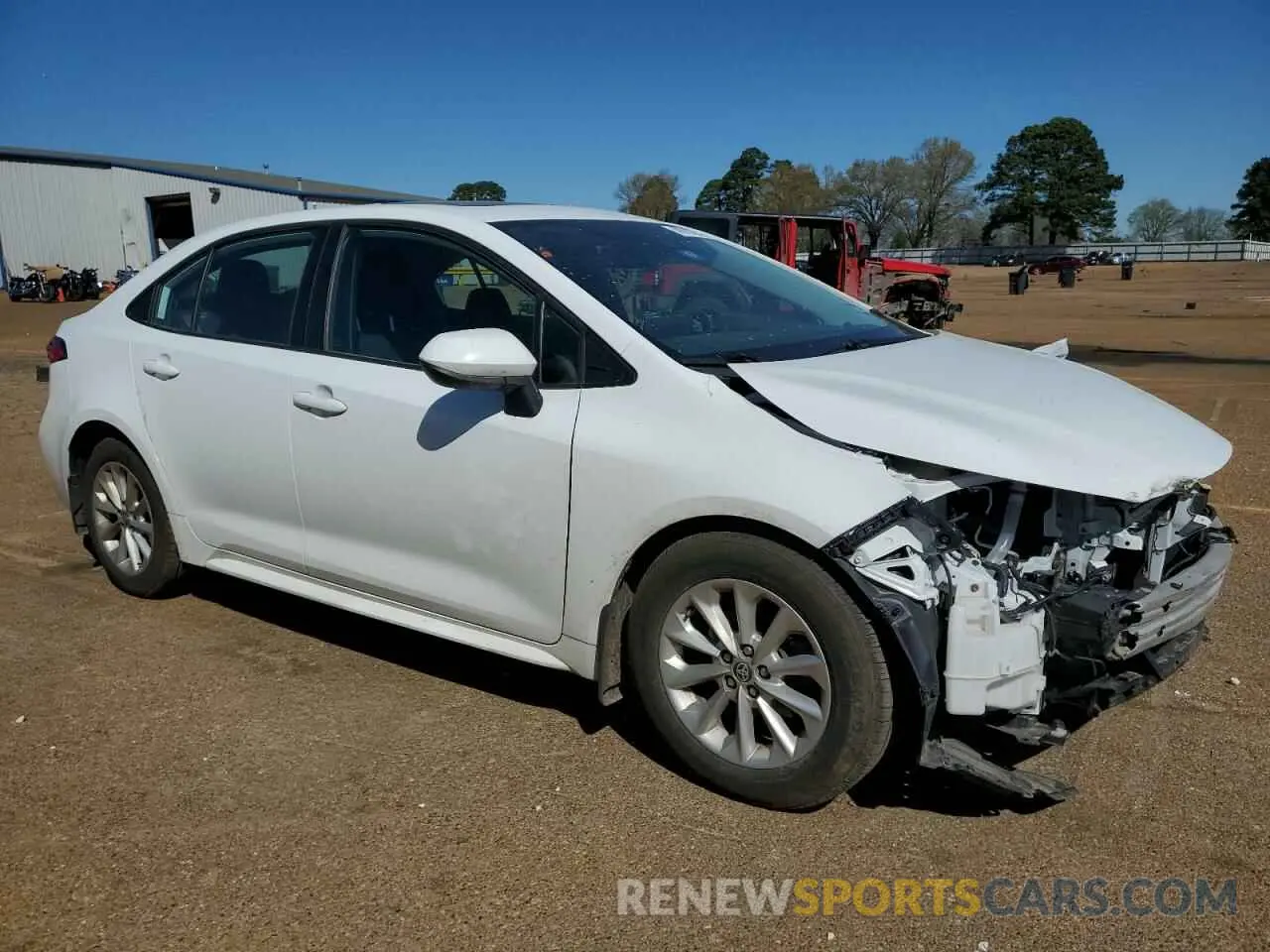 4 Photograph of a damaged car 5YFHPRAE7LP020575 TOYOTA COROLLA 2020