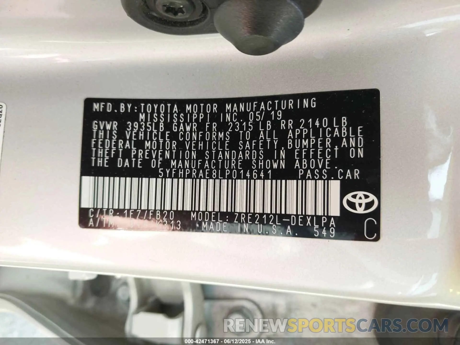 9 Photograph of a damaged car 5YFHPRAE8LP014641 TOYOTA COROLLA 2020