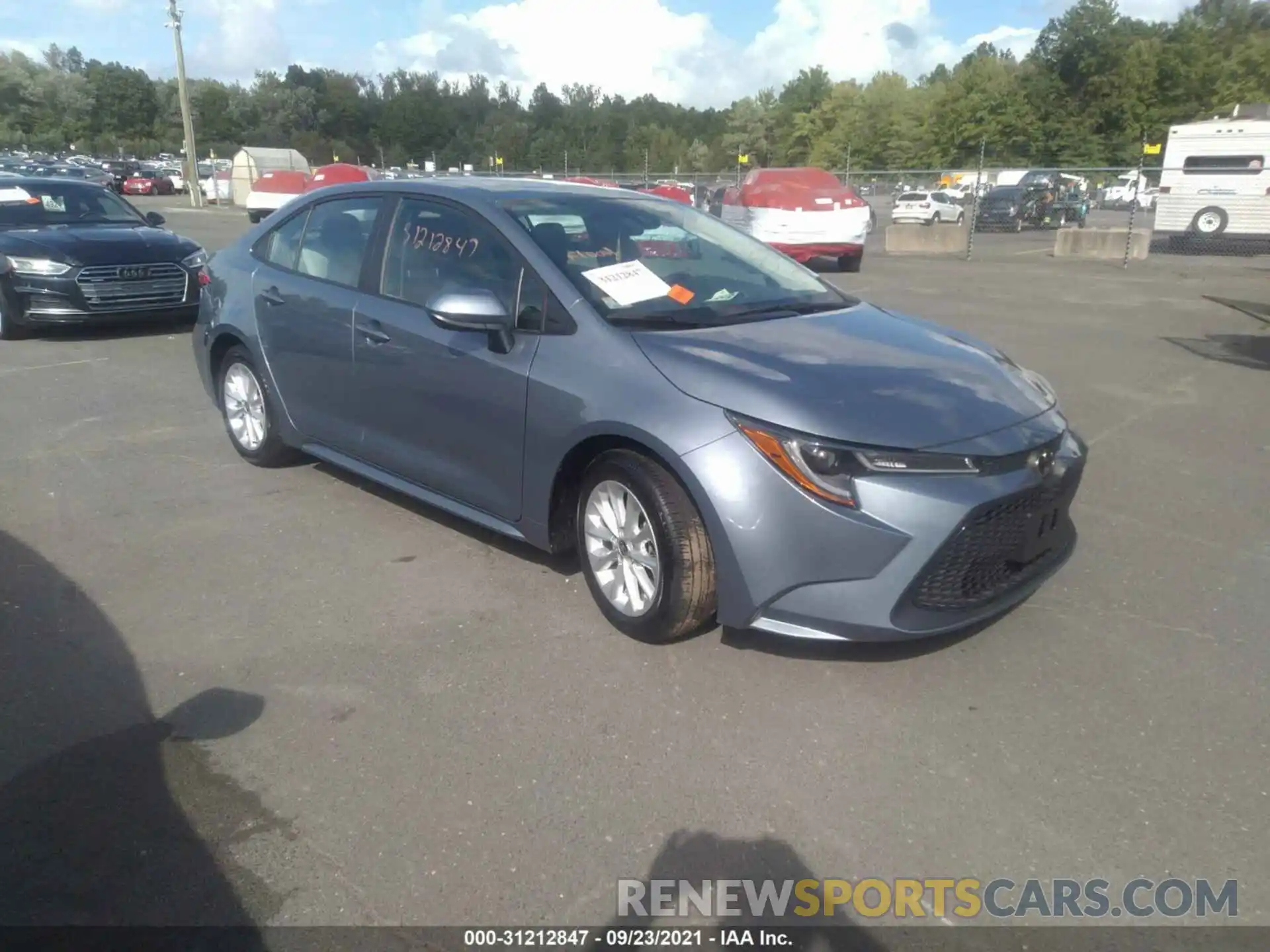 1 Photograph of a damaged car 5YFHPRAE9LP047762 TOYOTA COROLLA 2020