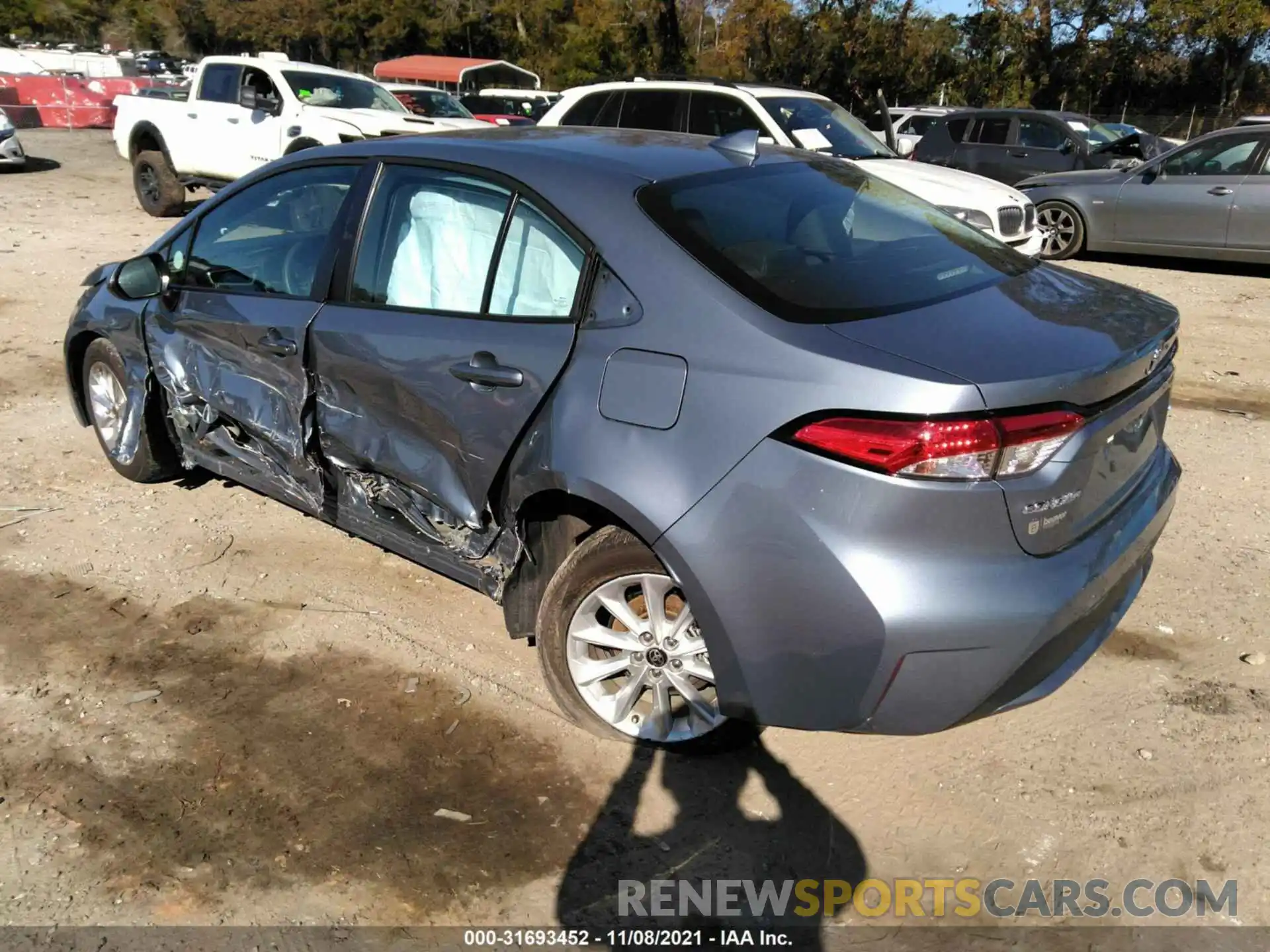 3 Photograph of a damaged car 5YFHPRAEXLP037287 TOYOTA COROLLA 2020