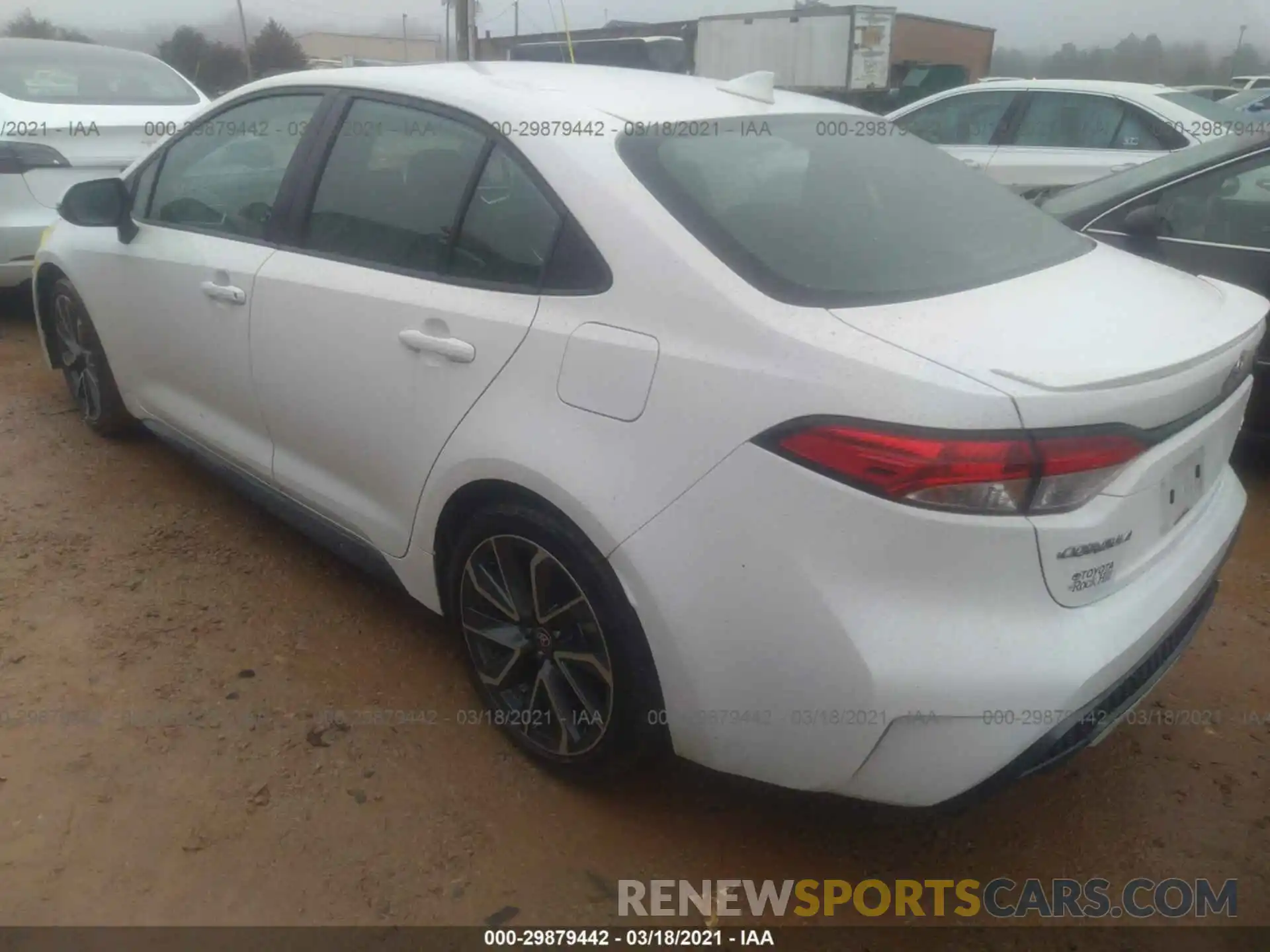 3 Photograph of a damaged car 5YFM4RCE0LP031681 TOYOTA COROLLA 2020