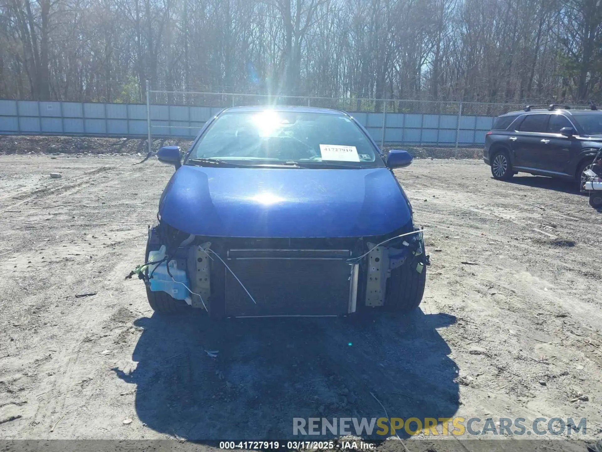 13 Photograph of a damaged car 5YFM4RCE0LP038551 TOYOTA COROLLA 2020