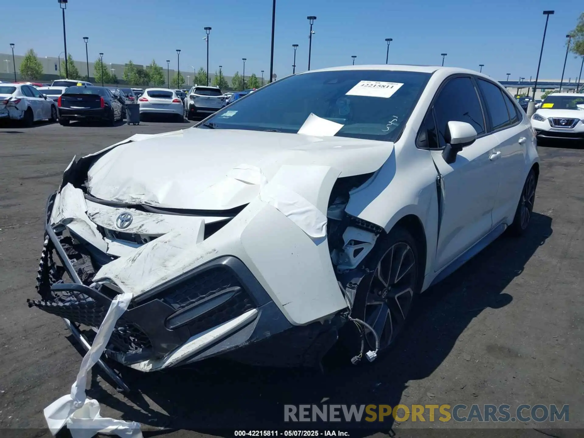2 Photograph of a damaged car 5YFM4RCE4LP048936 TOYOTA COROLLA 2020