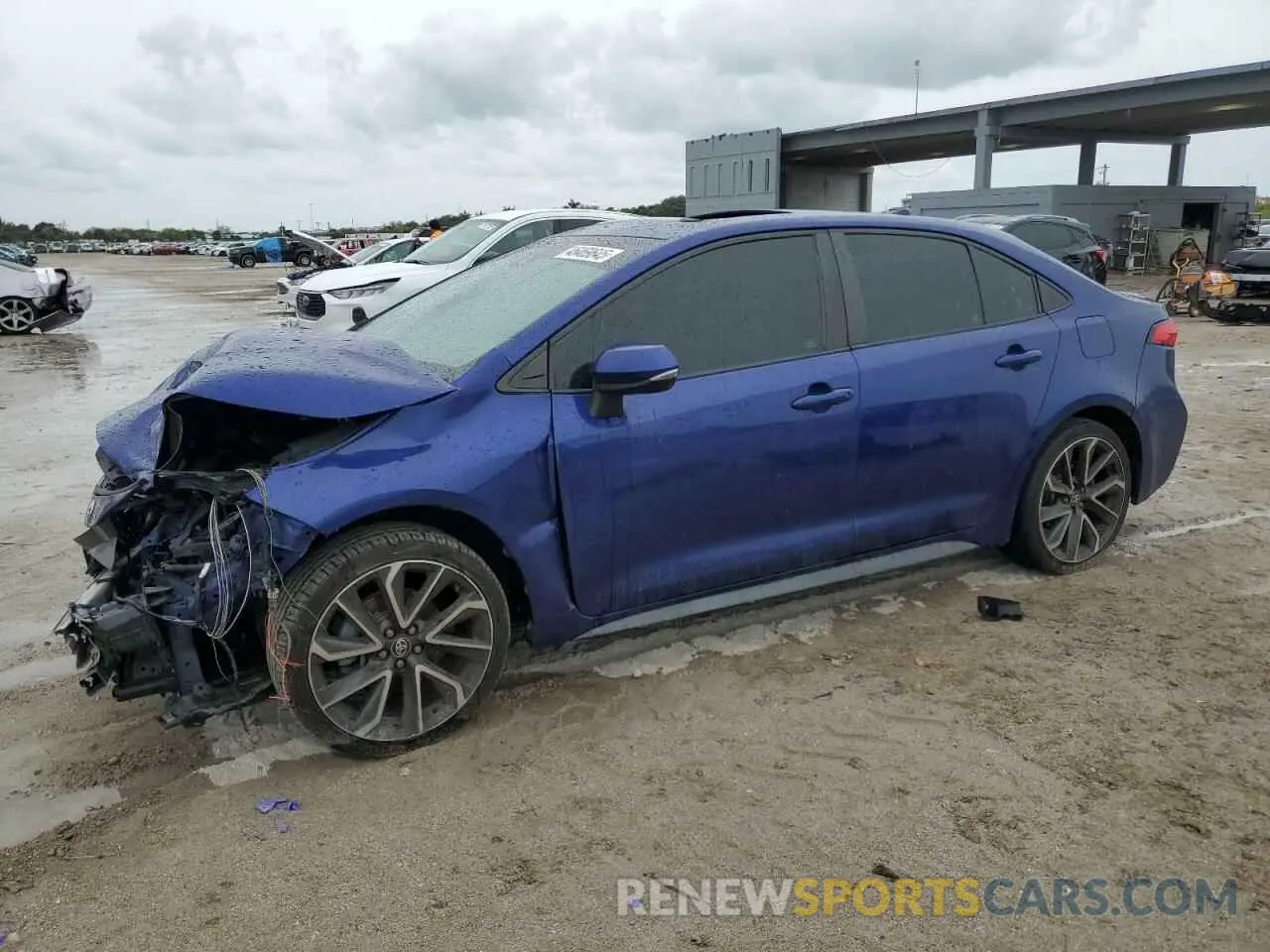 1 Photograph of a damaged car 5YFM4RCE8LP053010 TOYOTA COROLLA 2020