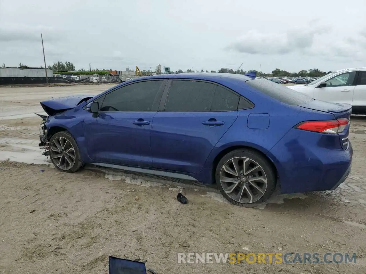 2 Photograph of a damaged car 5YFM4RCE8LP053010 TOYOTA COROLLA 2020