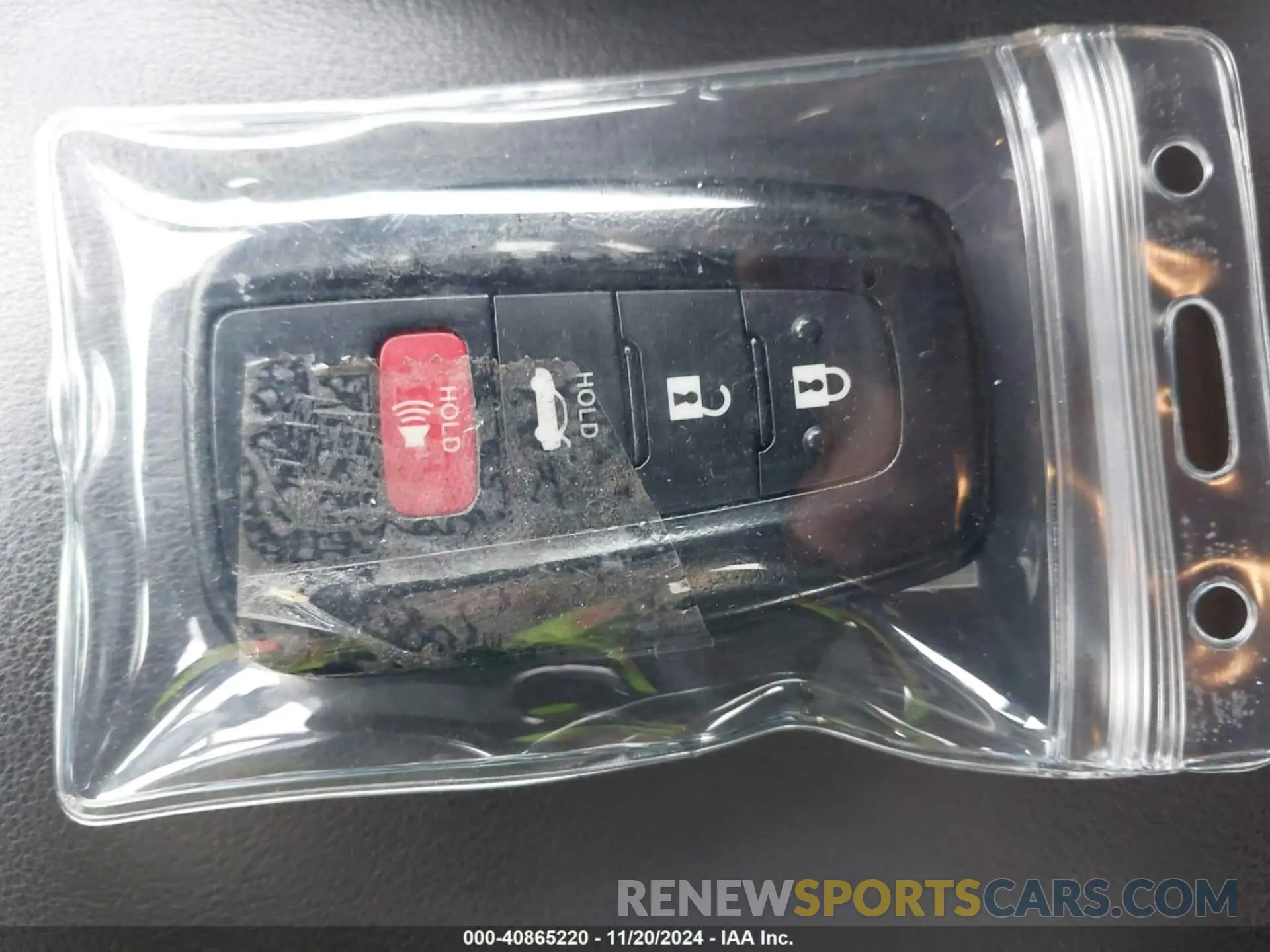 11 Photograph of a damaged car 5YFP4RCE1LP001523 TOYOTA COROLLA 2020