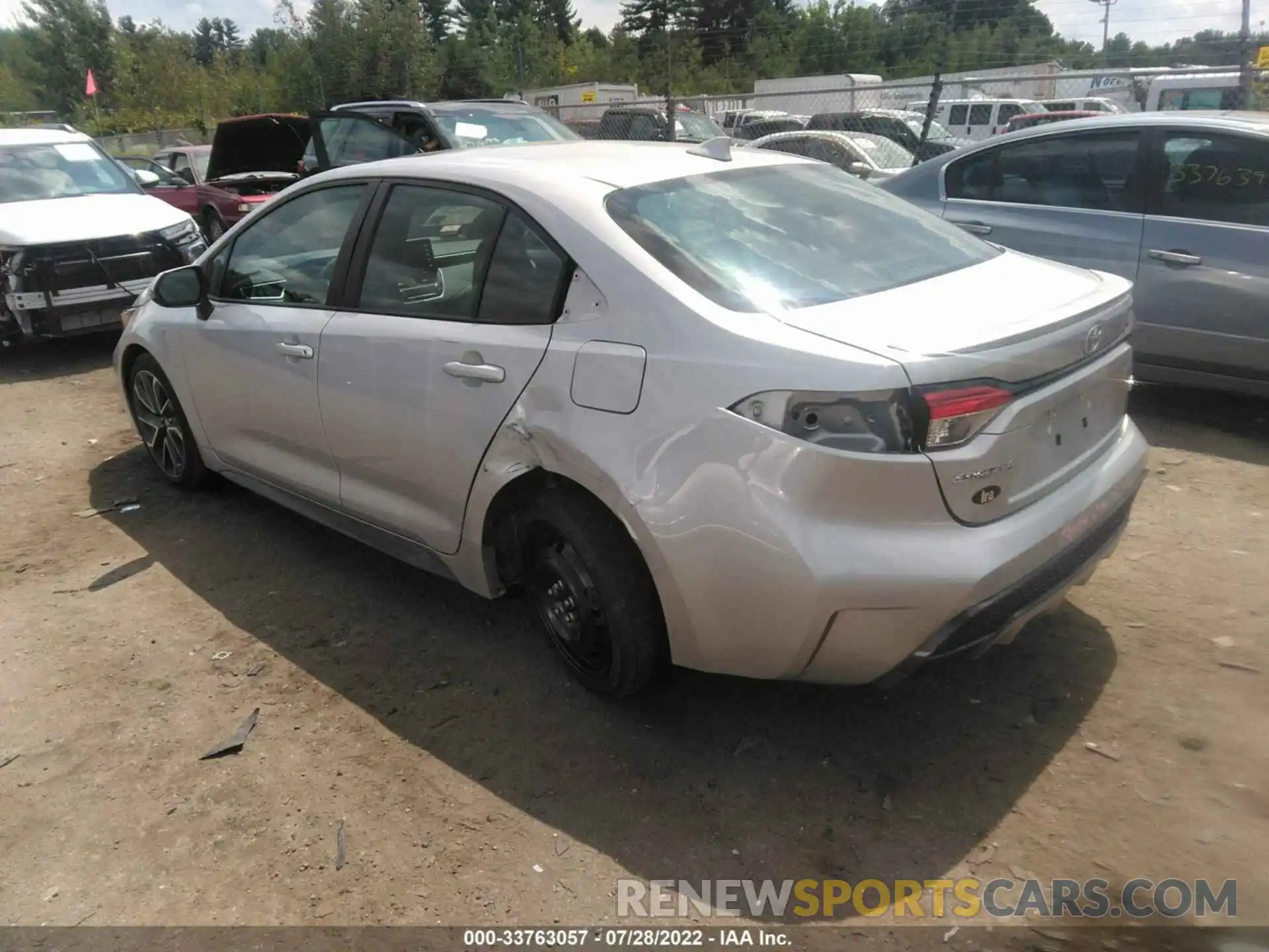 3 Photograph of a damaged car 5YFP4RCE2LP022705 TOYOTA COROLLA 2020