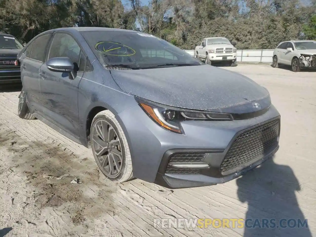 1 Photograph of a damaged car 5YFP4RCE2LP027676 TOYOTA COROLLA 2020