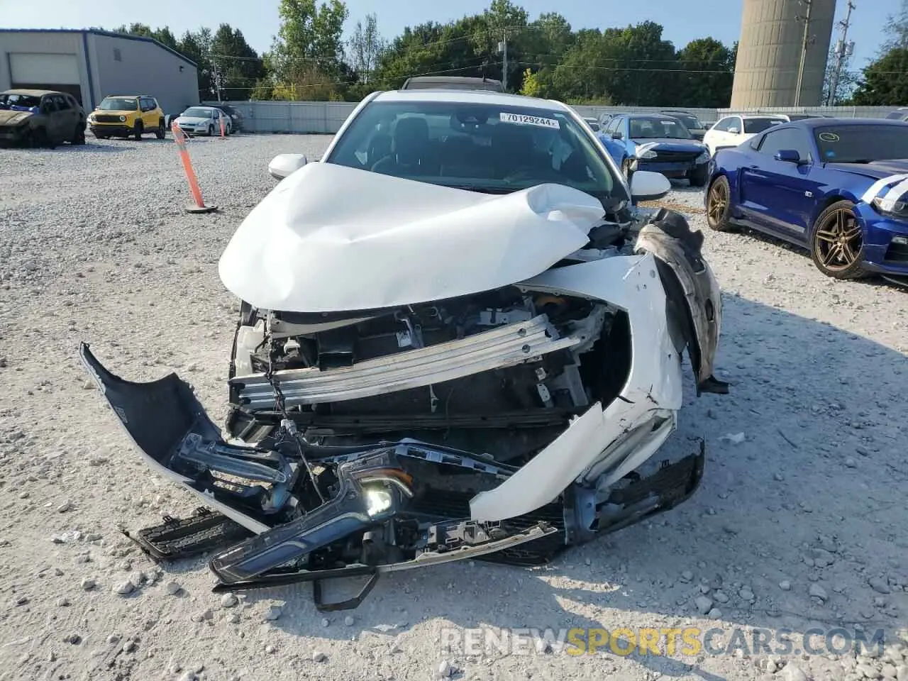 5 Photograph of a damaged car 5YFP4RCE2LP030982 TOYOTA COROLLA 2020
