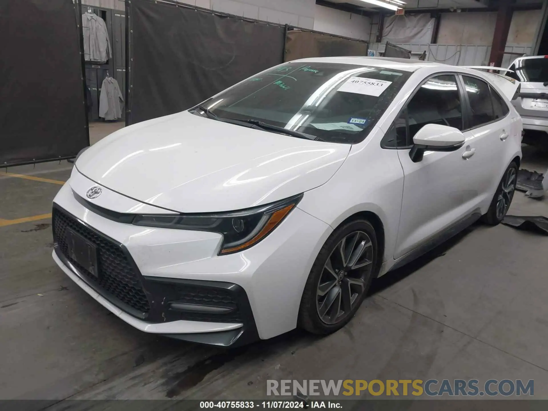 2 Photograph of a damaged car 5YFP4RCE3LP022566 TOYOTA COROLLA 2020
