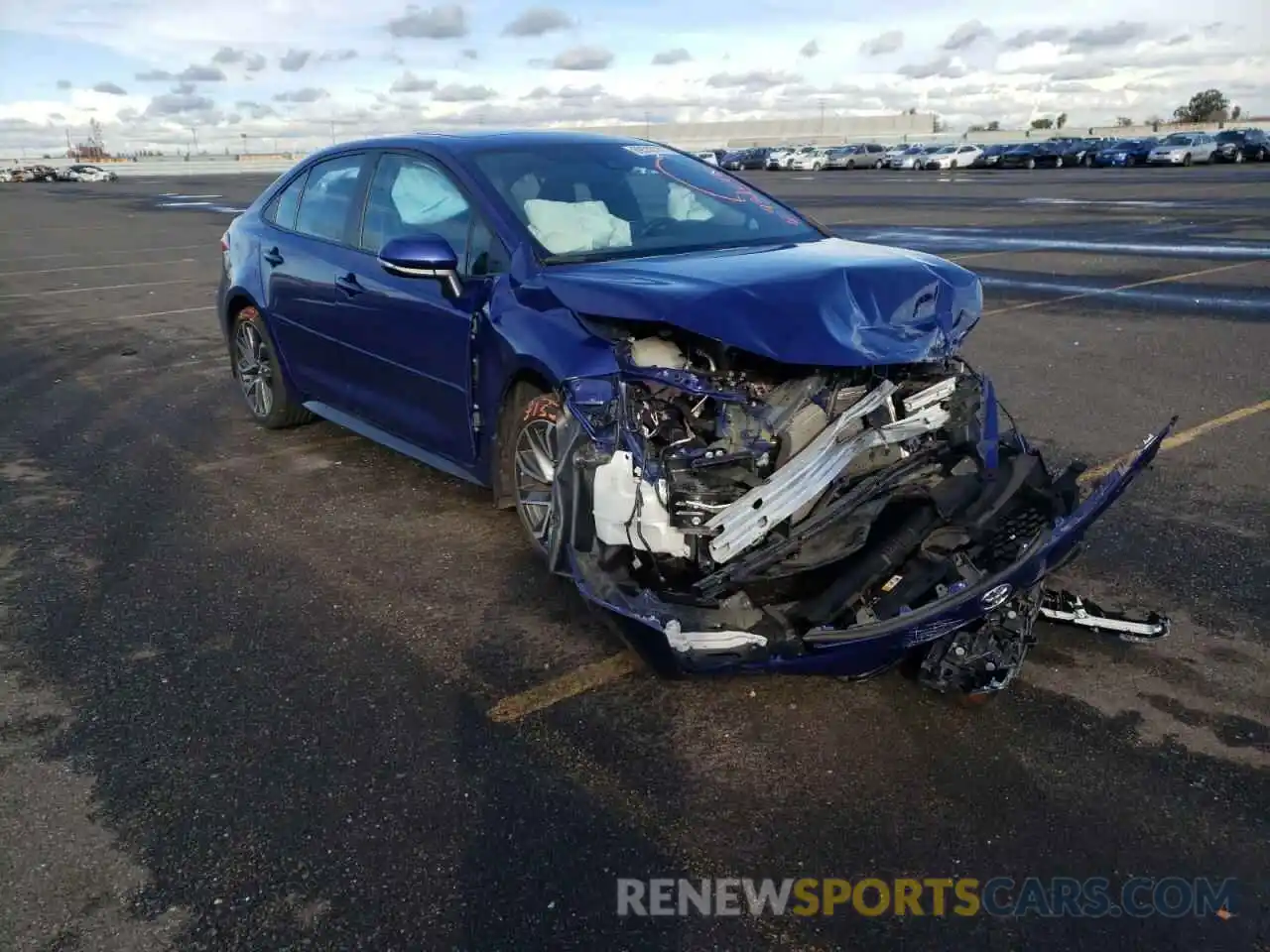 1 Photograph of a damaged car 5YFP4RCE8LP025608 TOYOTA COROLLA 2020