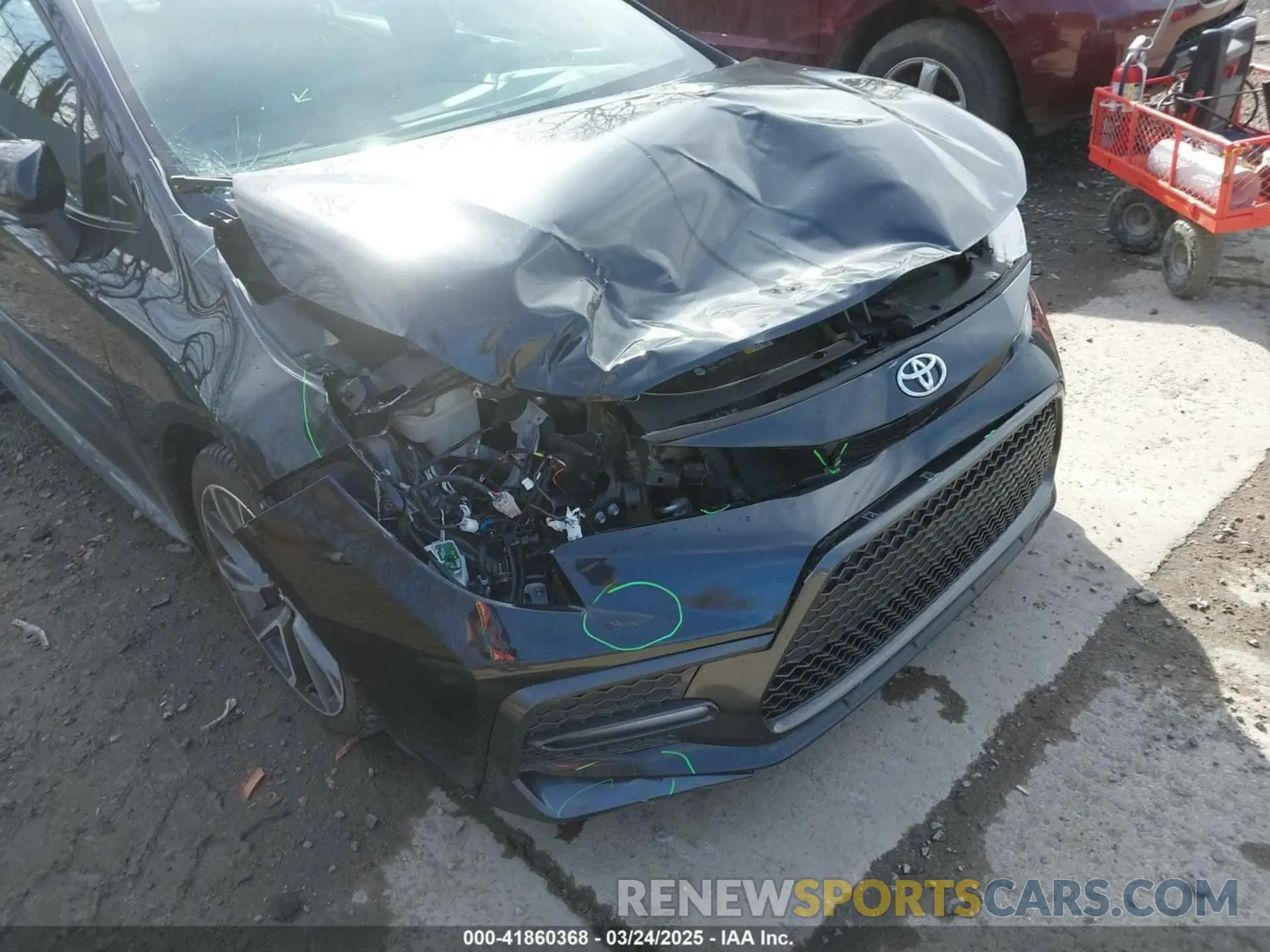 17 Photograph of a damaged car 5YFP4RCE9LP009370 TOYOTA COROLLA 2020