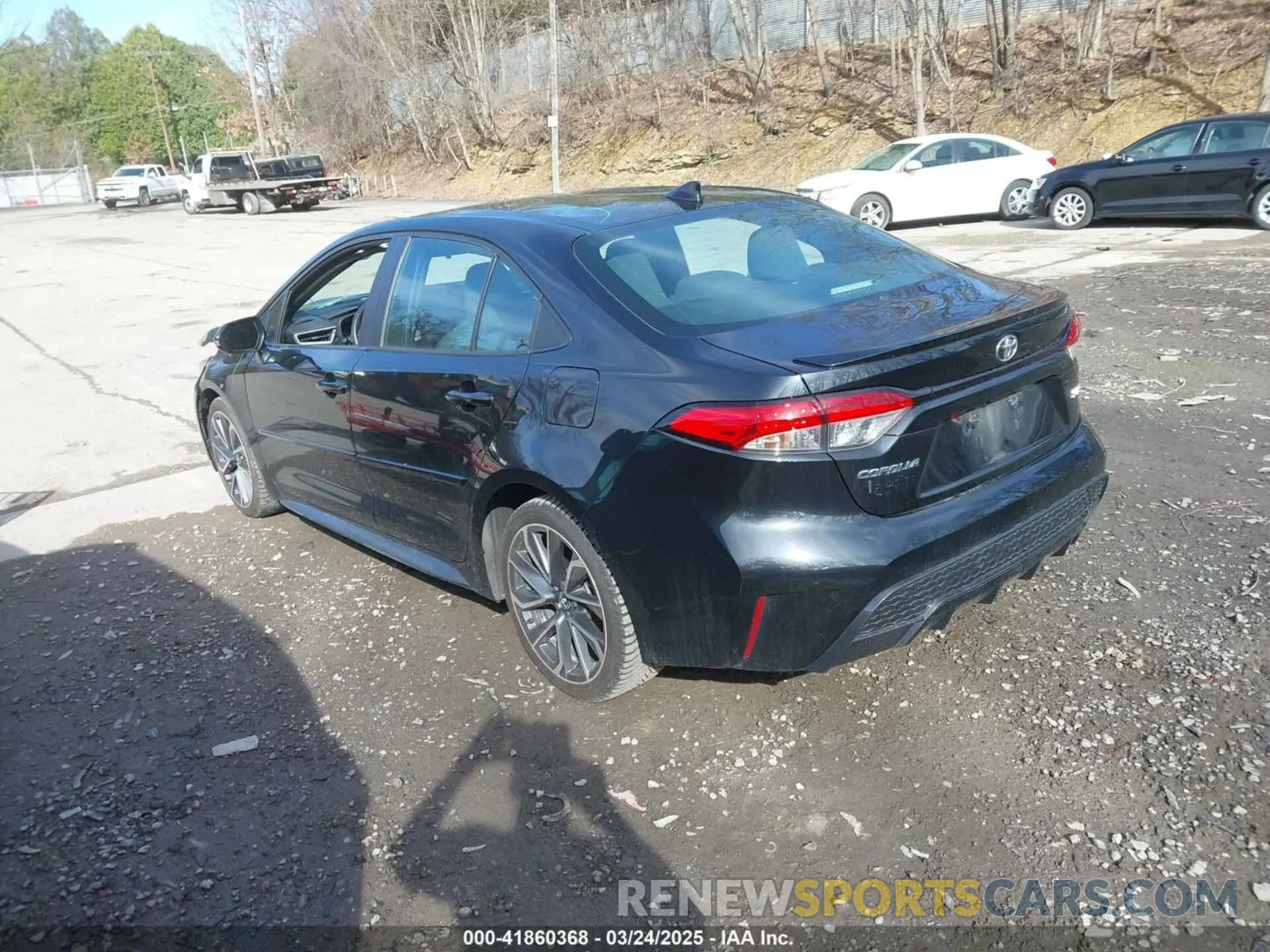 3 Photograph of a damaged car 5YFP4RCE9LP009370 TOYOTA COROLLA 2020