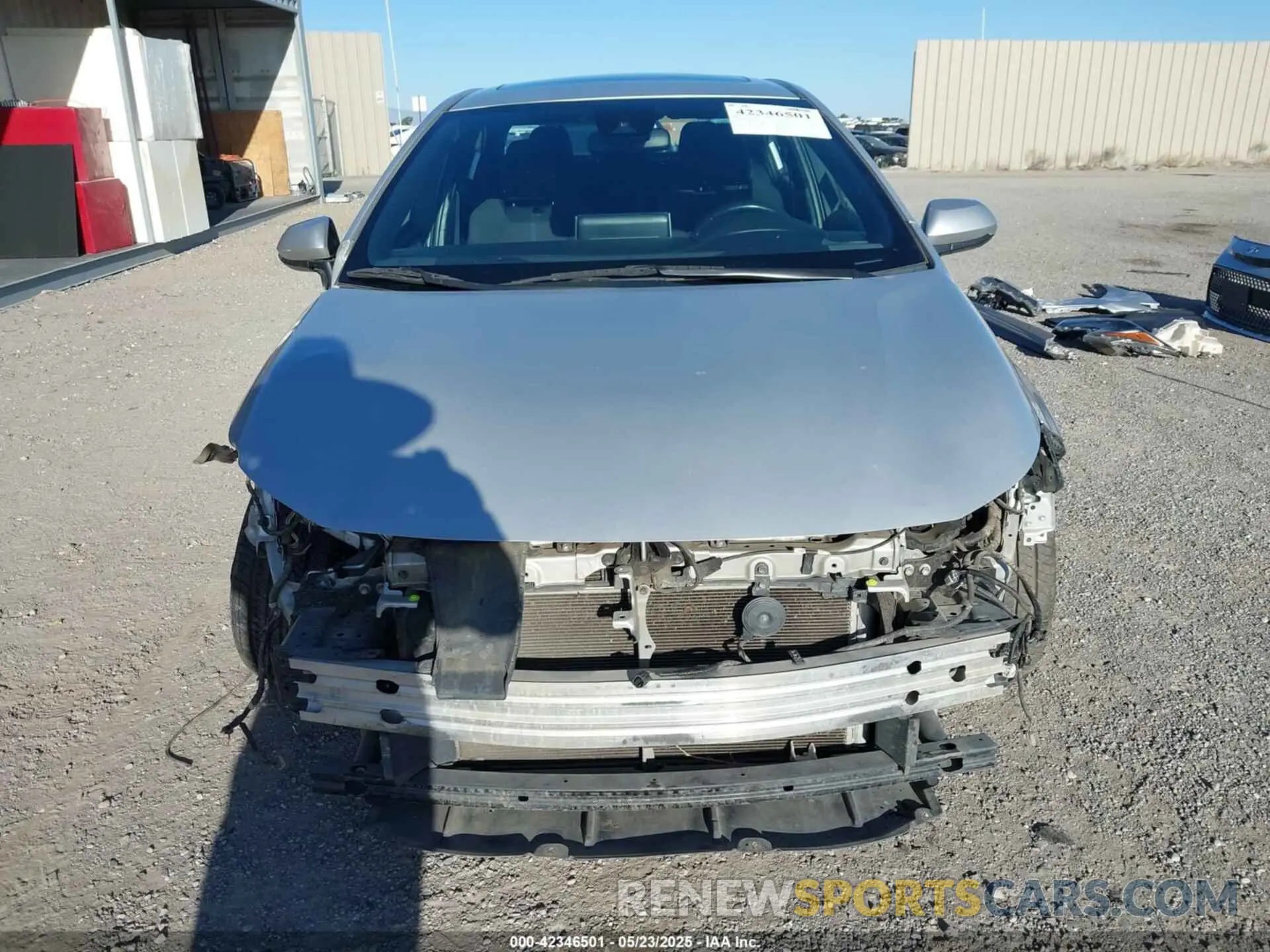 13 Photograph of a damaged car 5YFP4RCE9LP023947 TOYOTA COROLLA 2020