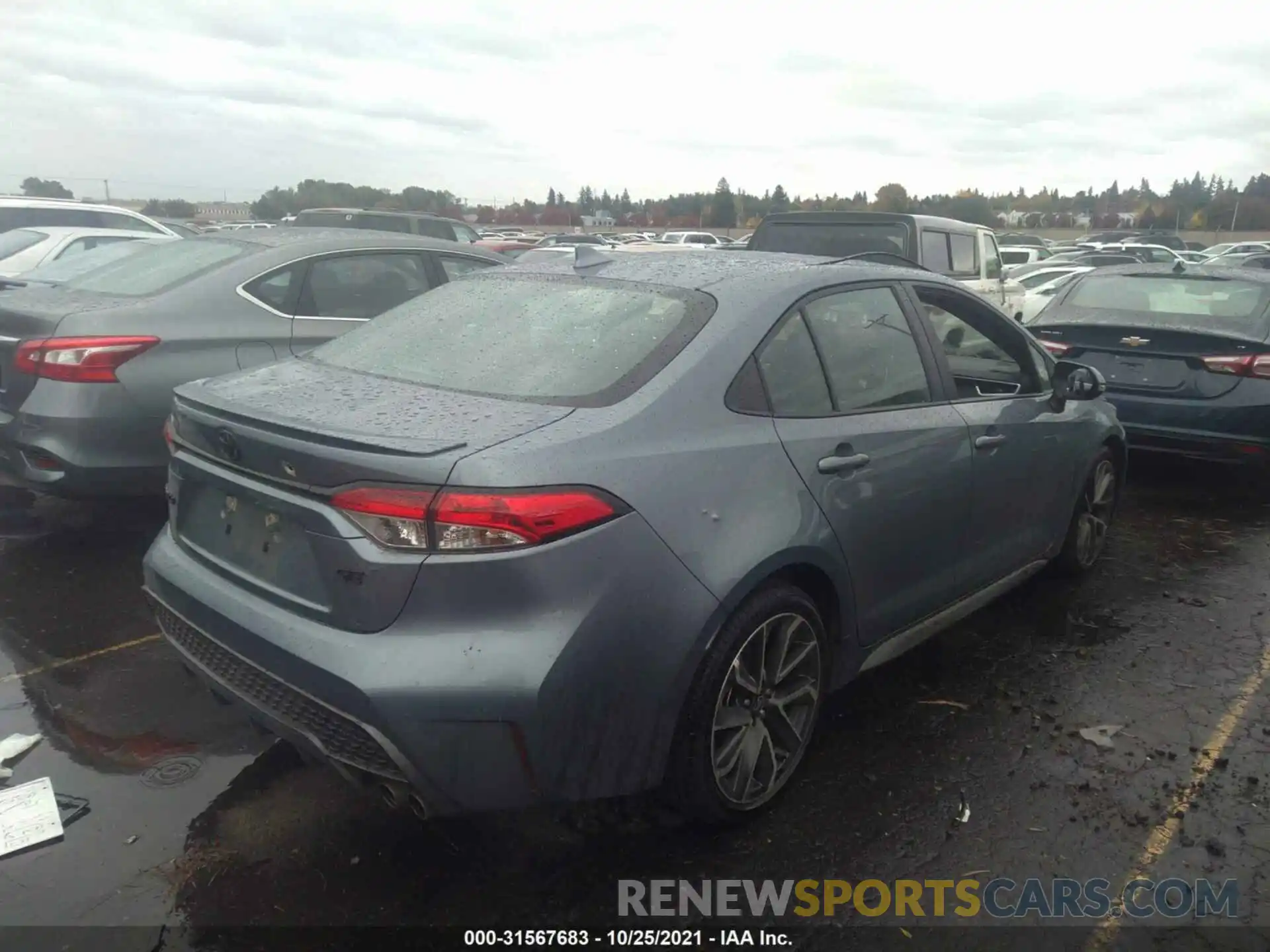 4 Photograph of a damaged car 5YFP4RCEXLP050154 TOYOTA COROLLA 2020