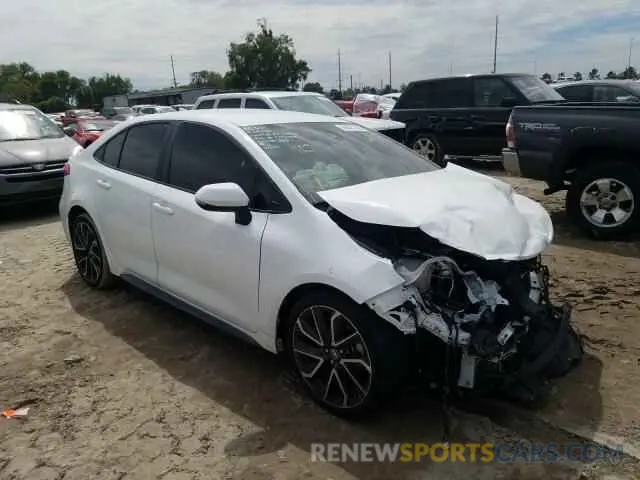1 Photograph of a damaged car 5YFS4RCE0LP018405 TOYOTA COROLLA 2020