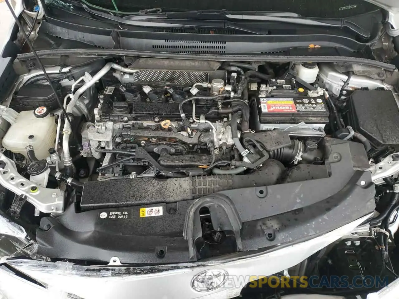 11 Photograph of a damaged car 5YFS4RCE0LP024219 TOYOTA COROLLA 2020