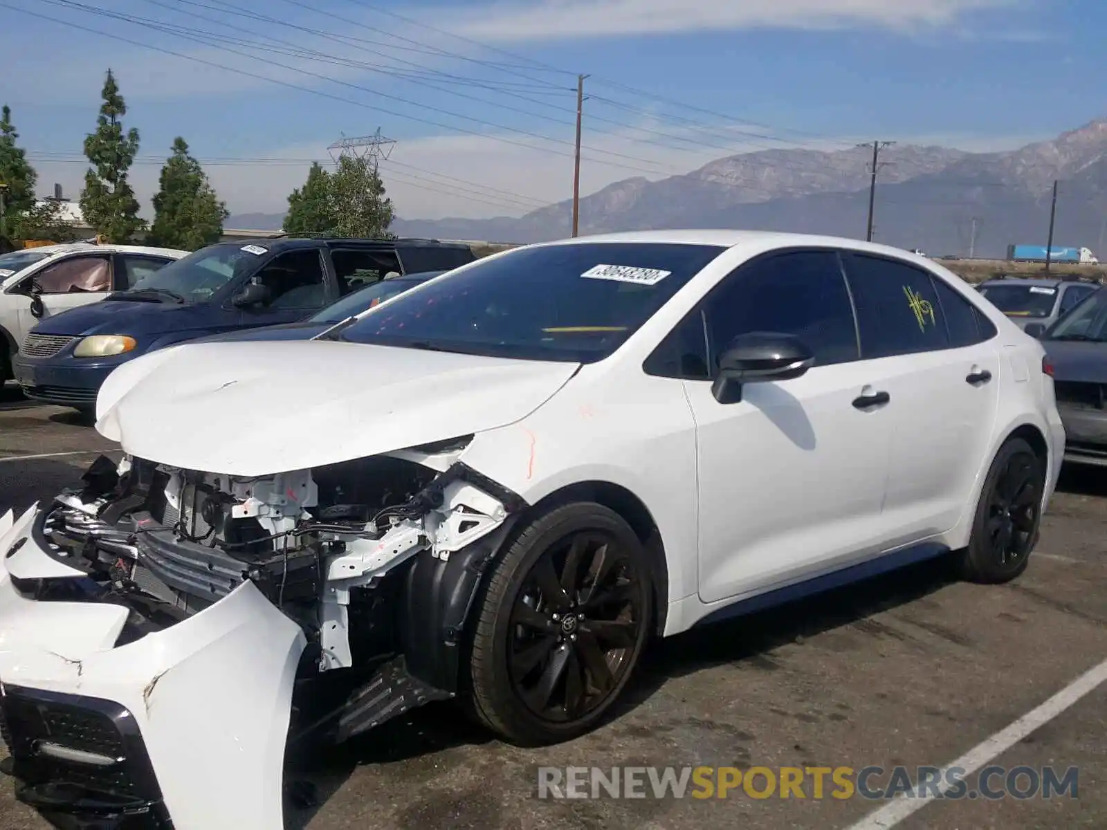 2 Photograph of a damaged car 5YFS4RCE0LP039125 TOYOTA COROLLA 2020