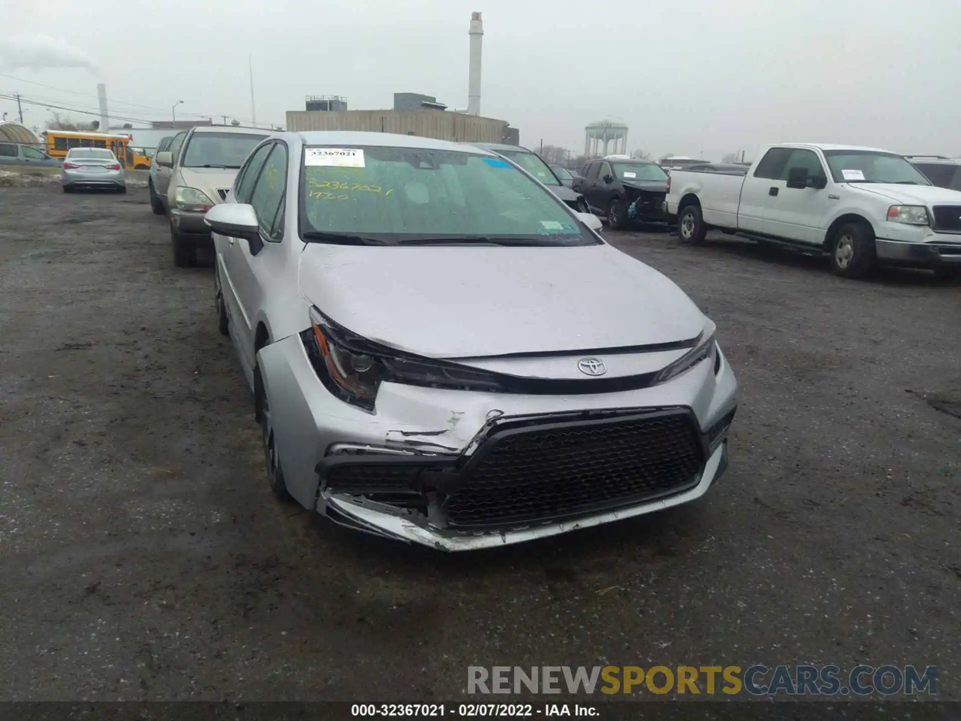 6 Photograph of a damaged car 5YFS4RCE0LP041859 TOYOTA COROLLA 2020