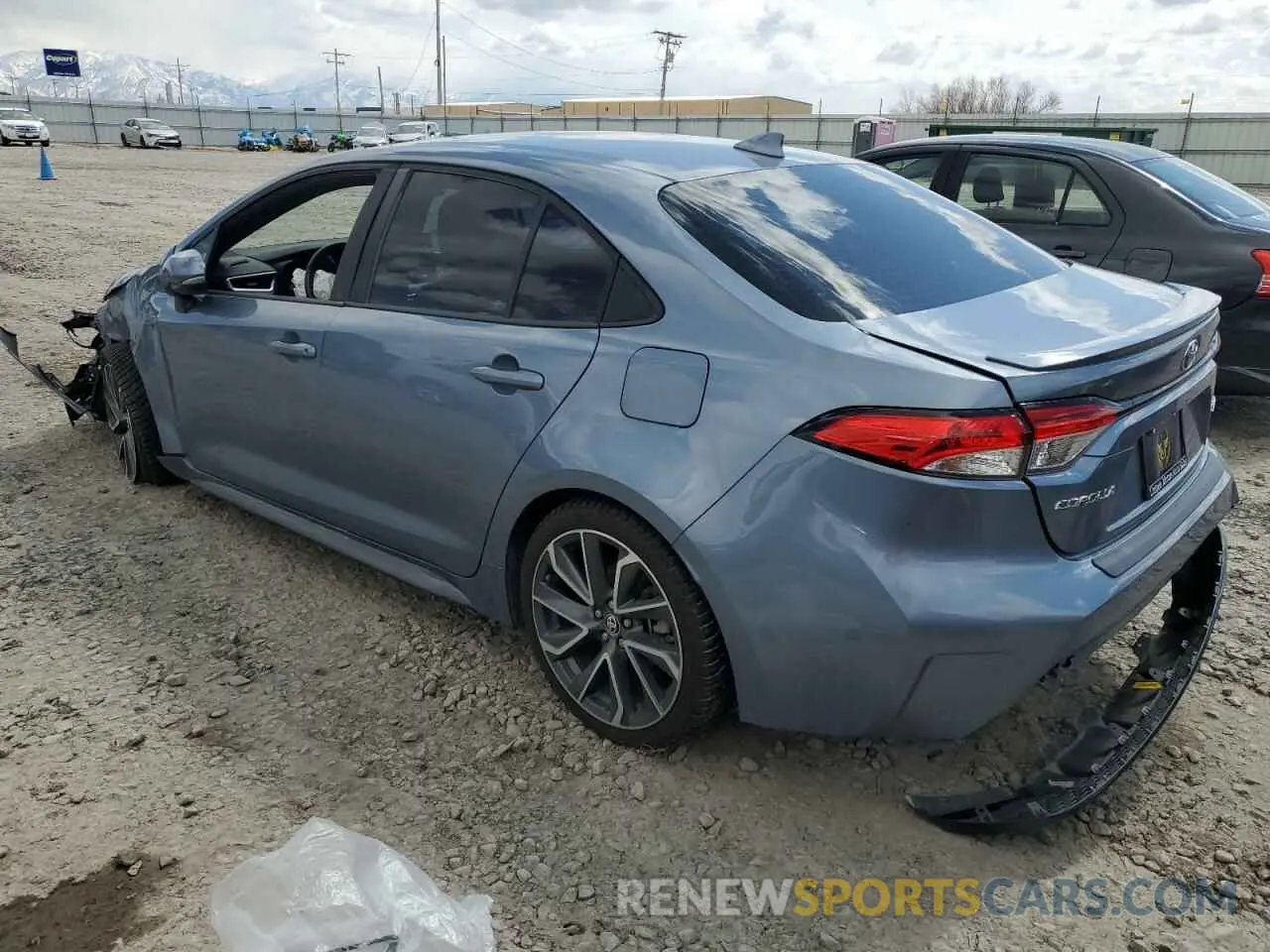 2 Photograph of a damaged car 5YFS4RCE0LP042168 TOYOTA COROLLA 2020