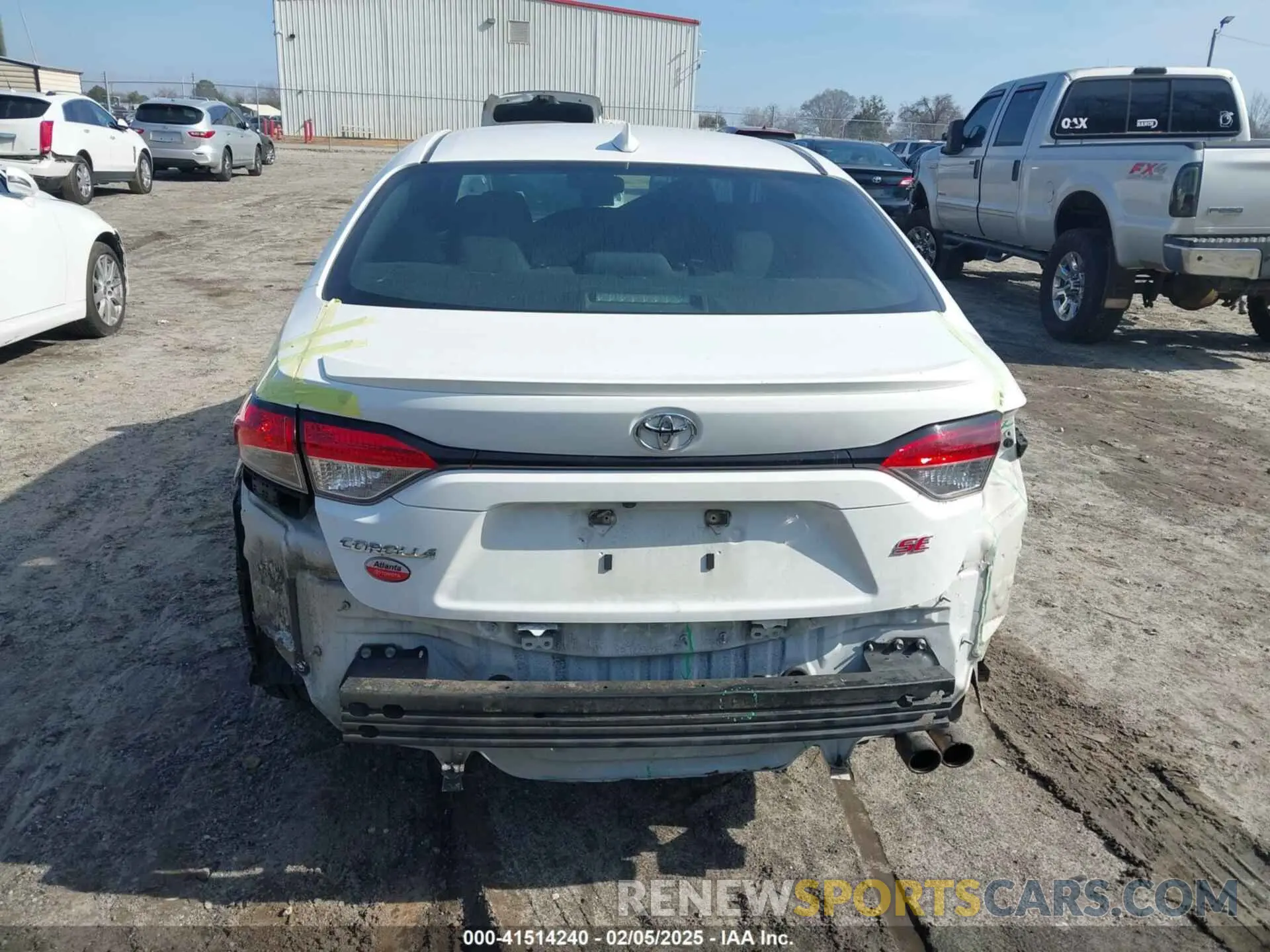 6 Photograph of a damaged car 5YFS4RCE0LP052702 TOYOTA COROLLA 2020