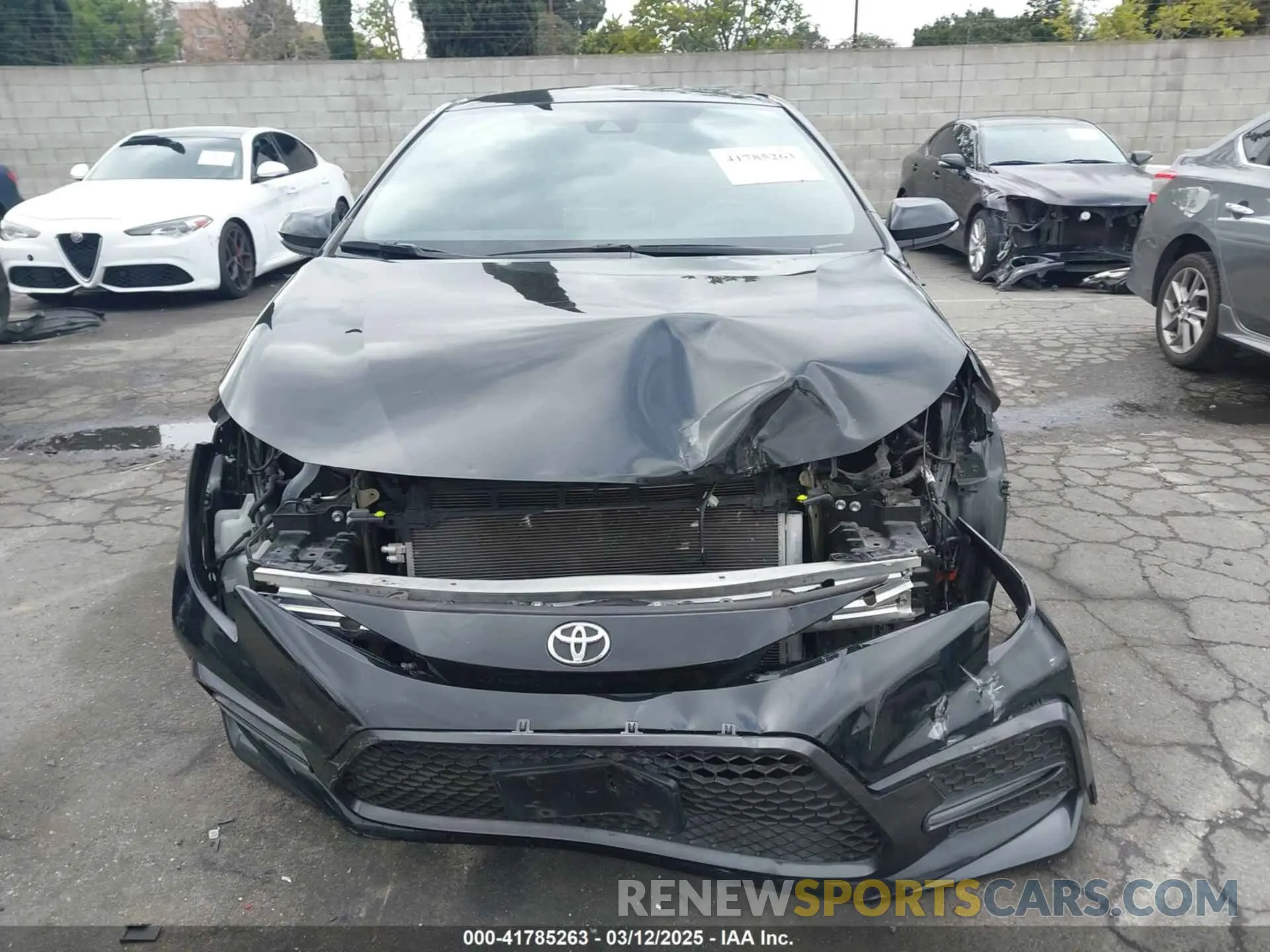 13 Photograph of a damaged car 5YFS4RCE0LP054465 TOYOTA COROLLA 2020