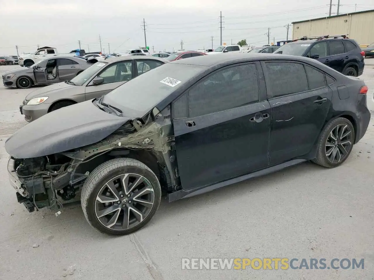 1 Photograph of a damaged car 5YFS4RCE0LP056054 TOYOTA COROLLA 2020