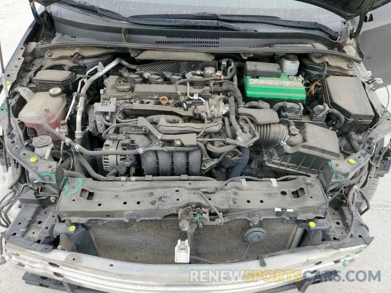 11 Photograph of a damaged car 5YFS4RCE0LP056054 TOYOTA COROLLA 2020