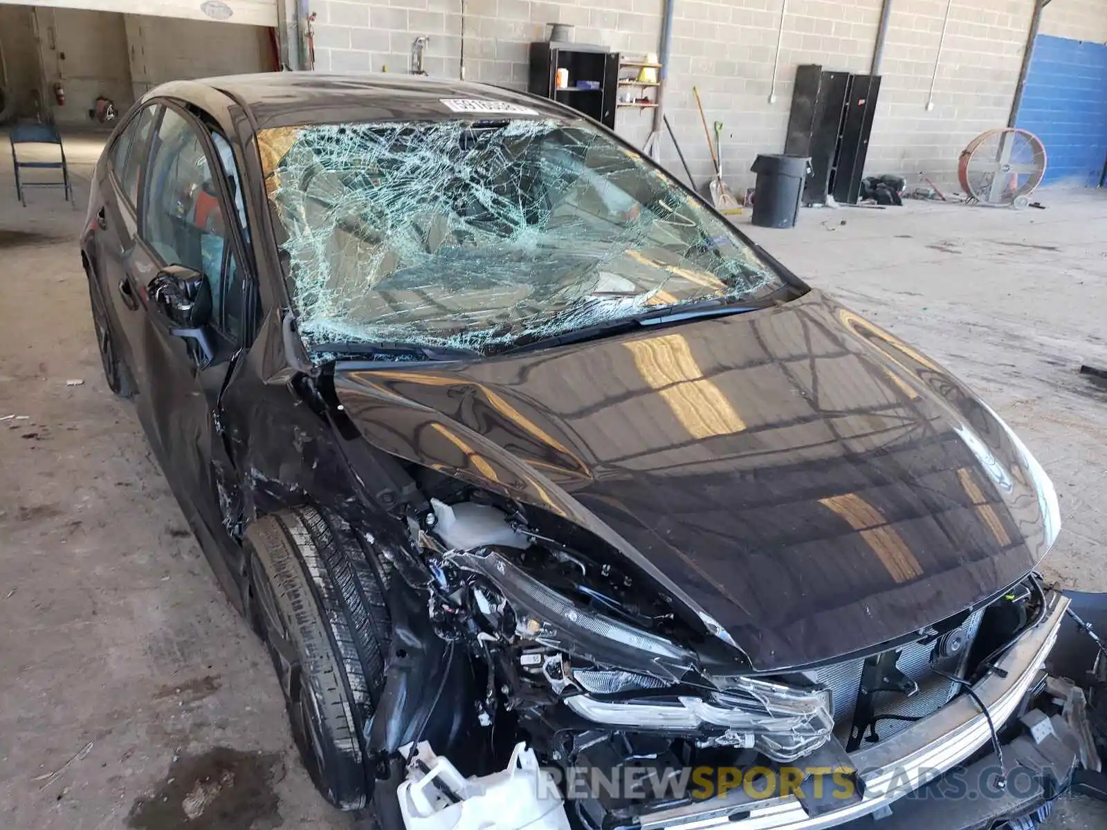 9 Photograph of a damaged car 5YFS4RCE0LP057205 TOYOTA COROLLA 2020