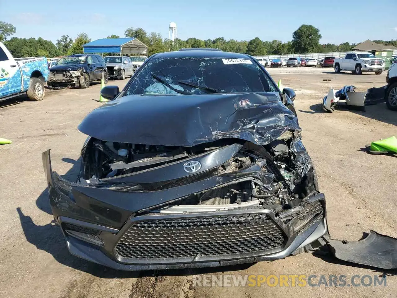 5 Photograph of a damaged car 5YFS4RCE1LP030627 TOYOTA COROLLA 2020