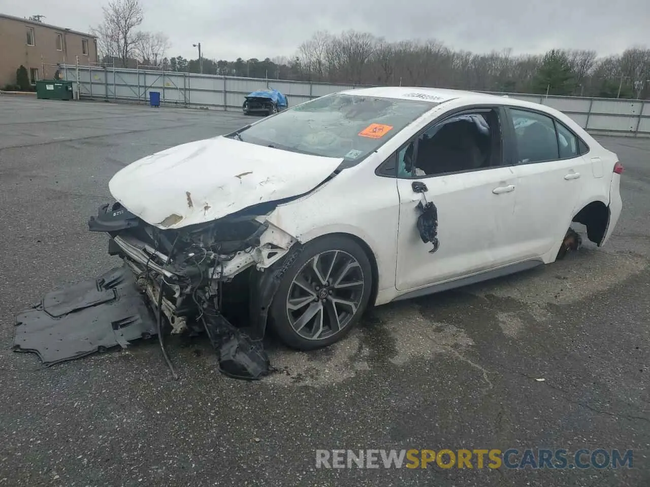 1 Photograph of a damaged car 5YFS4RCE1LP040039 TOYOTA COROLLA 2020