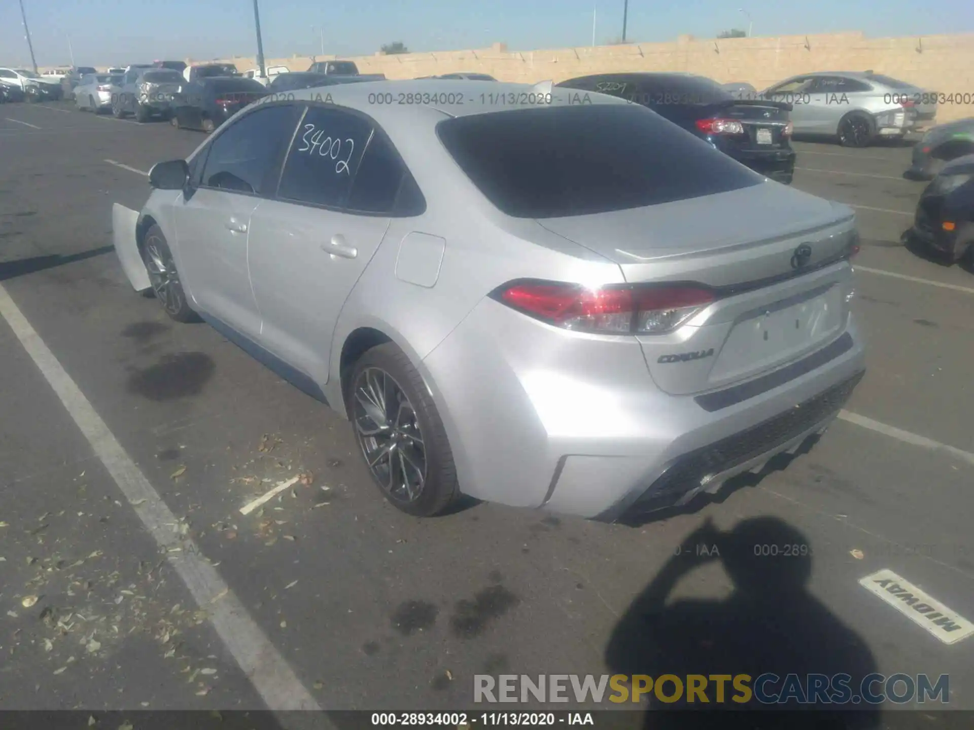 3 Photograph of a damaged car 5YFS4RCE1LP052207 TOYOTA COROLLA 2020