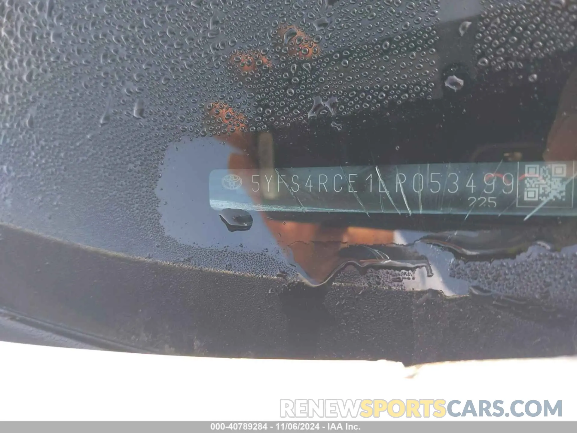 9 Photograph of a damaged car 5YFS4RCE1LP053499 TOYOTA COROLLA 2020