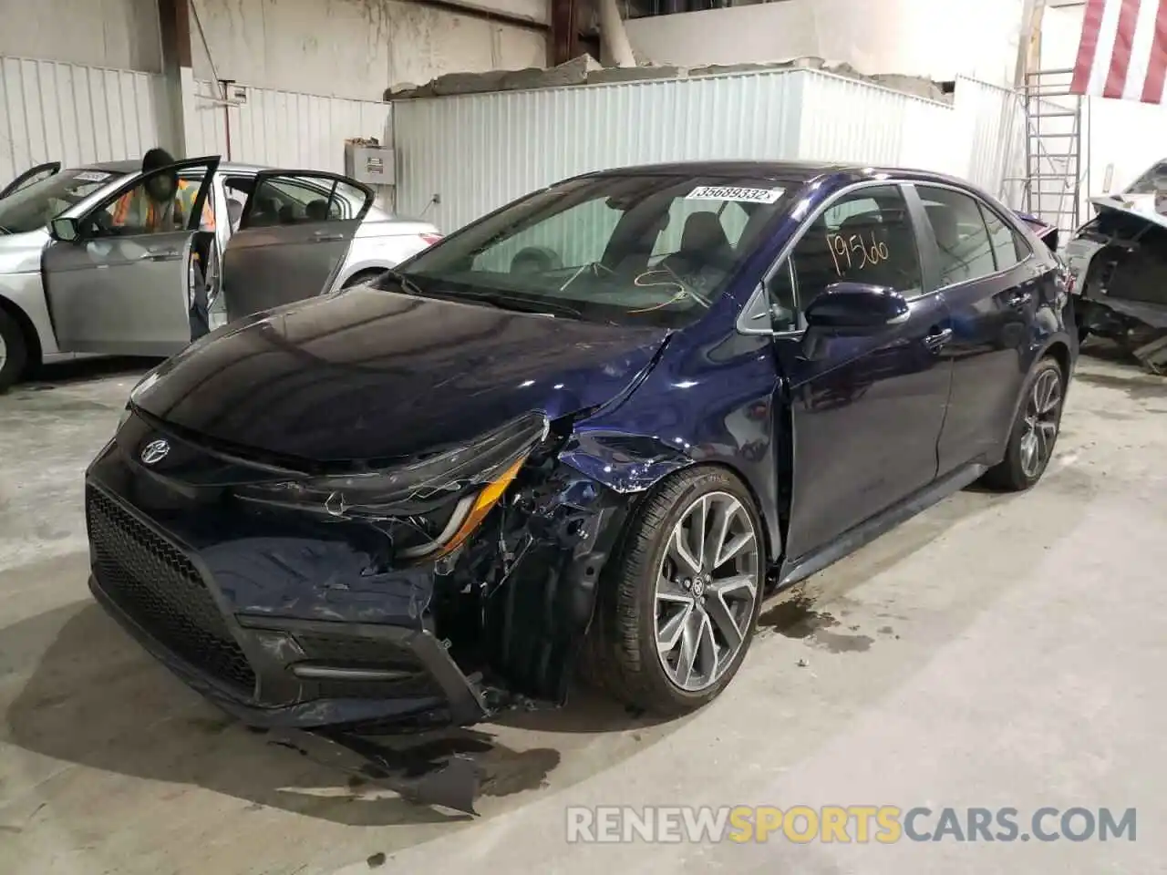 2 Photograph of a damaged car 5YFS4RCE1LP056791 TOYOTA COROLLA 2020