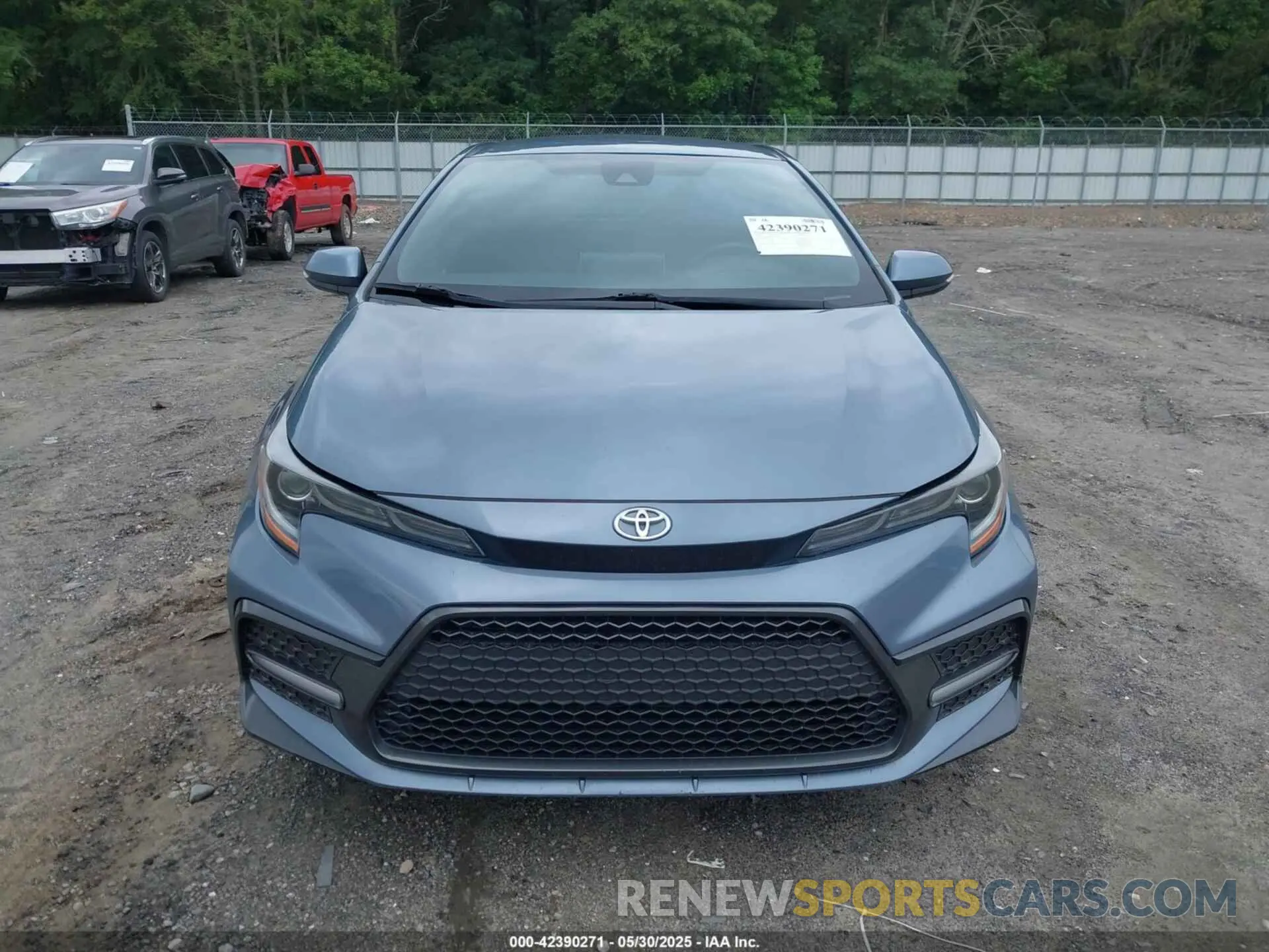 13 Photograph of a damaged car 5YFS4RCE1LP057357 TOYOTA COROLLA 2020