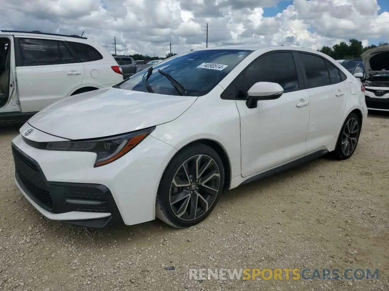1 Photograph of a damaged car 5YFS4RCE2LP020723 TOYOTA COROLLA 2020