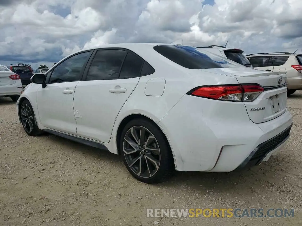 2 Photograph of a damaged car 5YFS4RCE2LP020723 TOYOTA COROLLA 2020