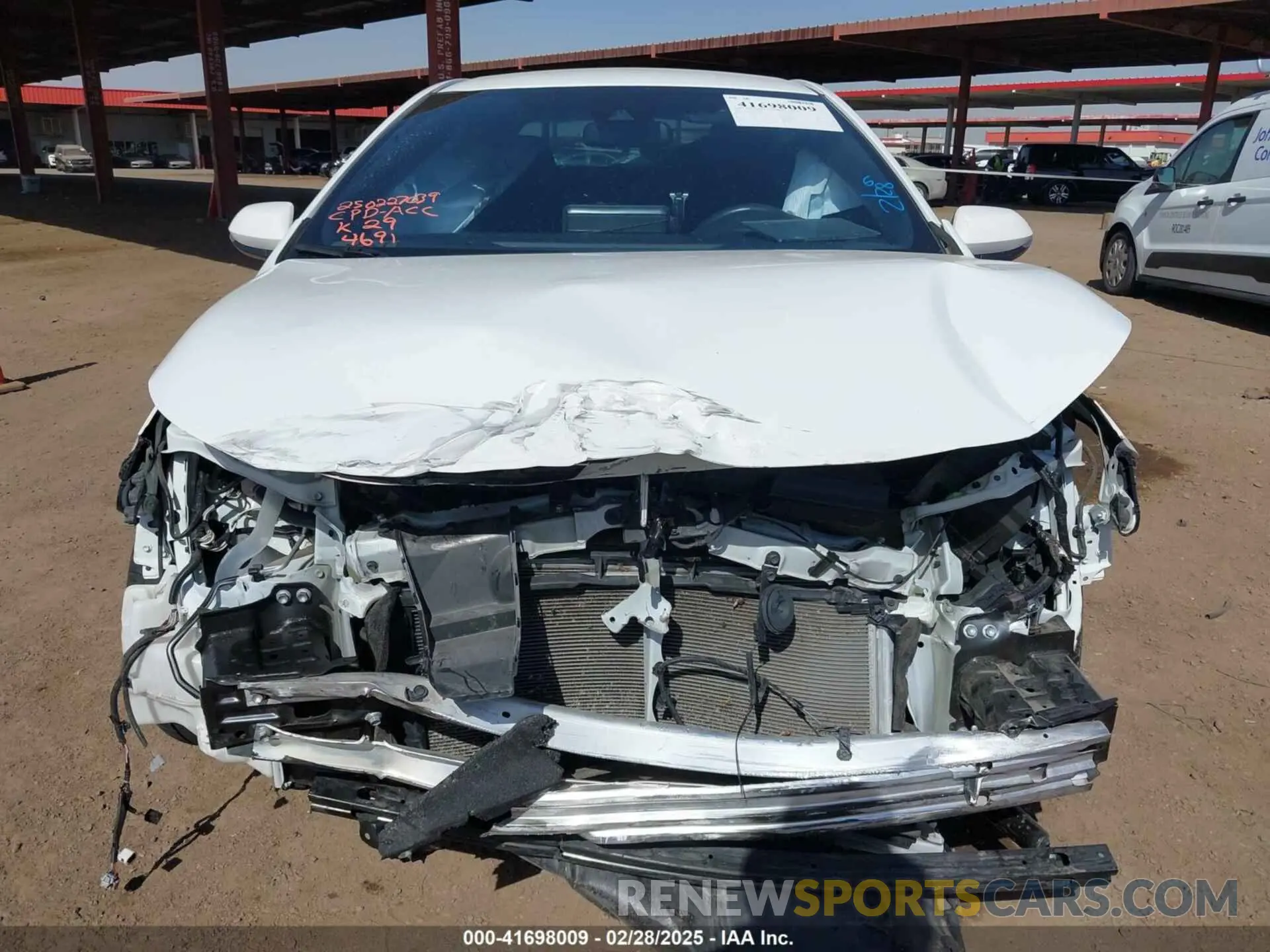 12 Photograph of a damaged car 5YFS4RCE2LP024691 TOYOTA COROLLA 2020