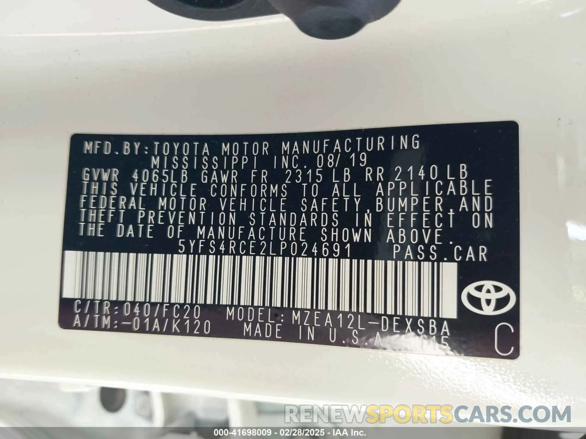 9 Photograph of a damaged car 5YFS4RCE2LP024691 TOYOTA COROLLA 2020
