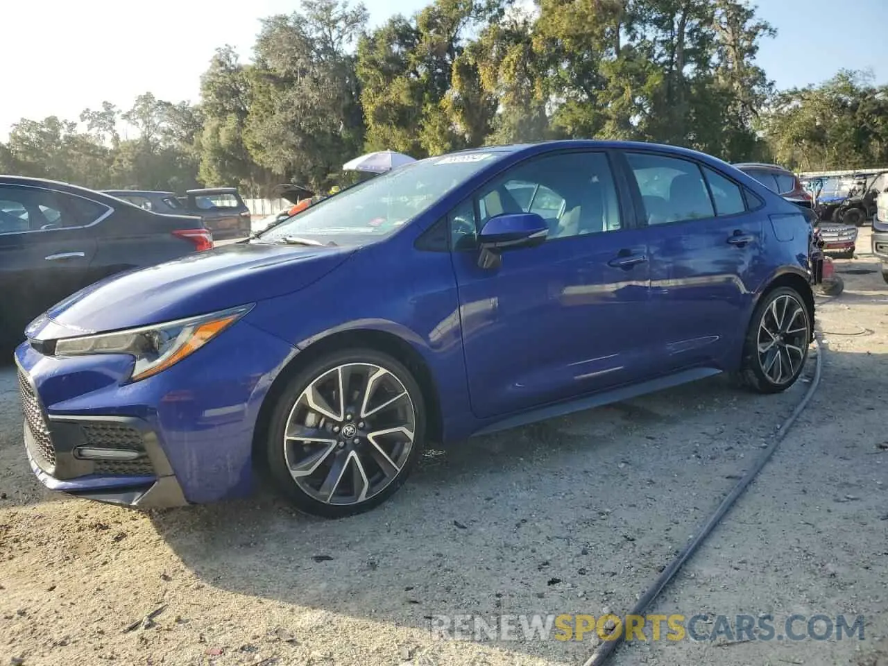 1 Photograph of a damaged car 5YFS4RCE2LP026053 TOYOTA COROLLA 2020