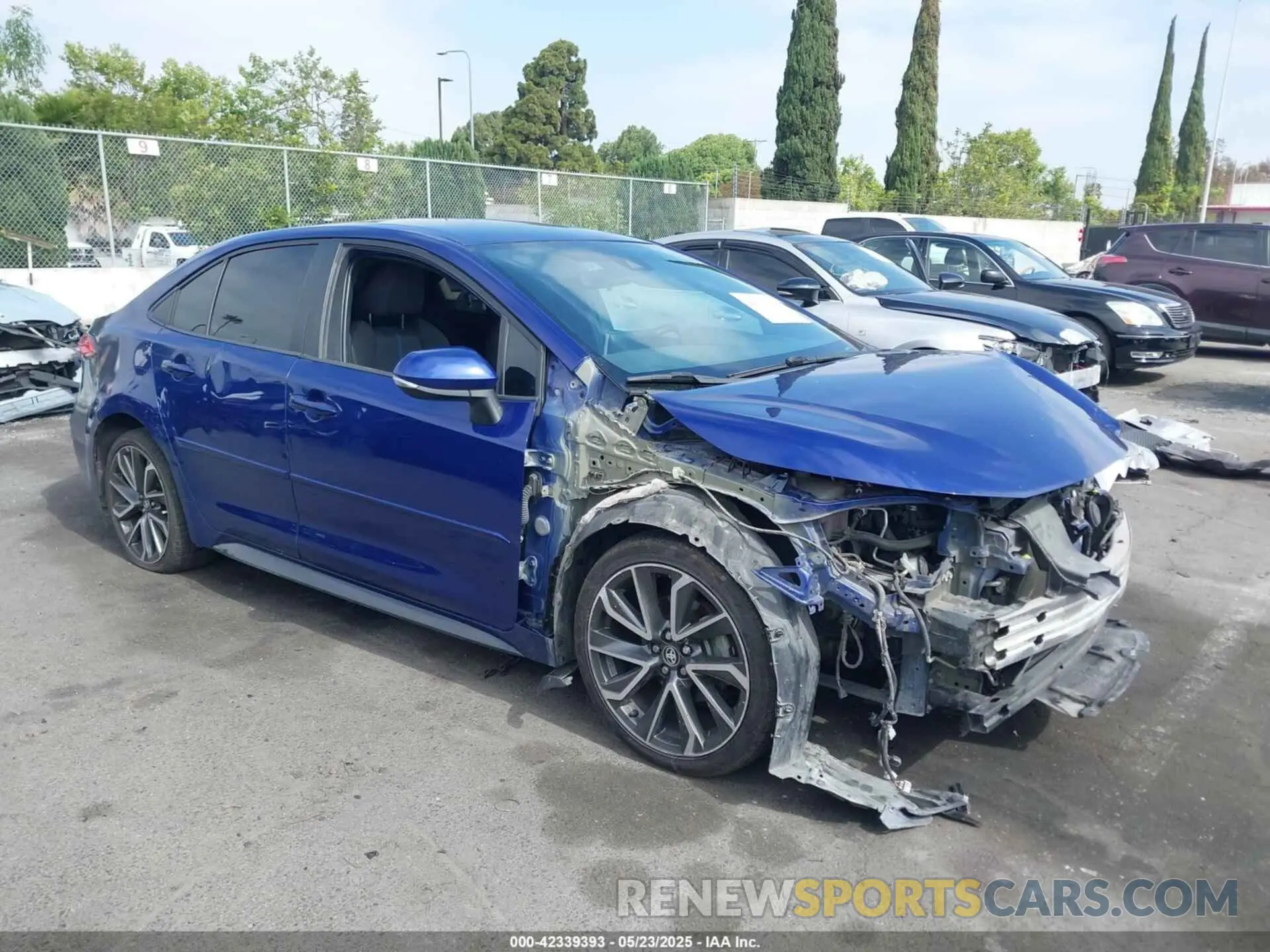 1 Photograph of a damaged car 5YFS4RCE2LP026747 TOYOTA COROLLA 2020