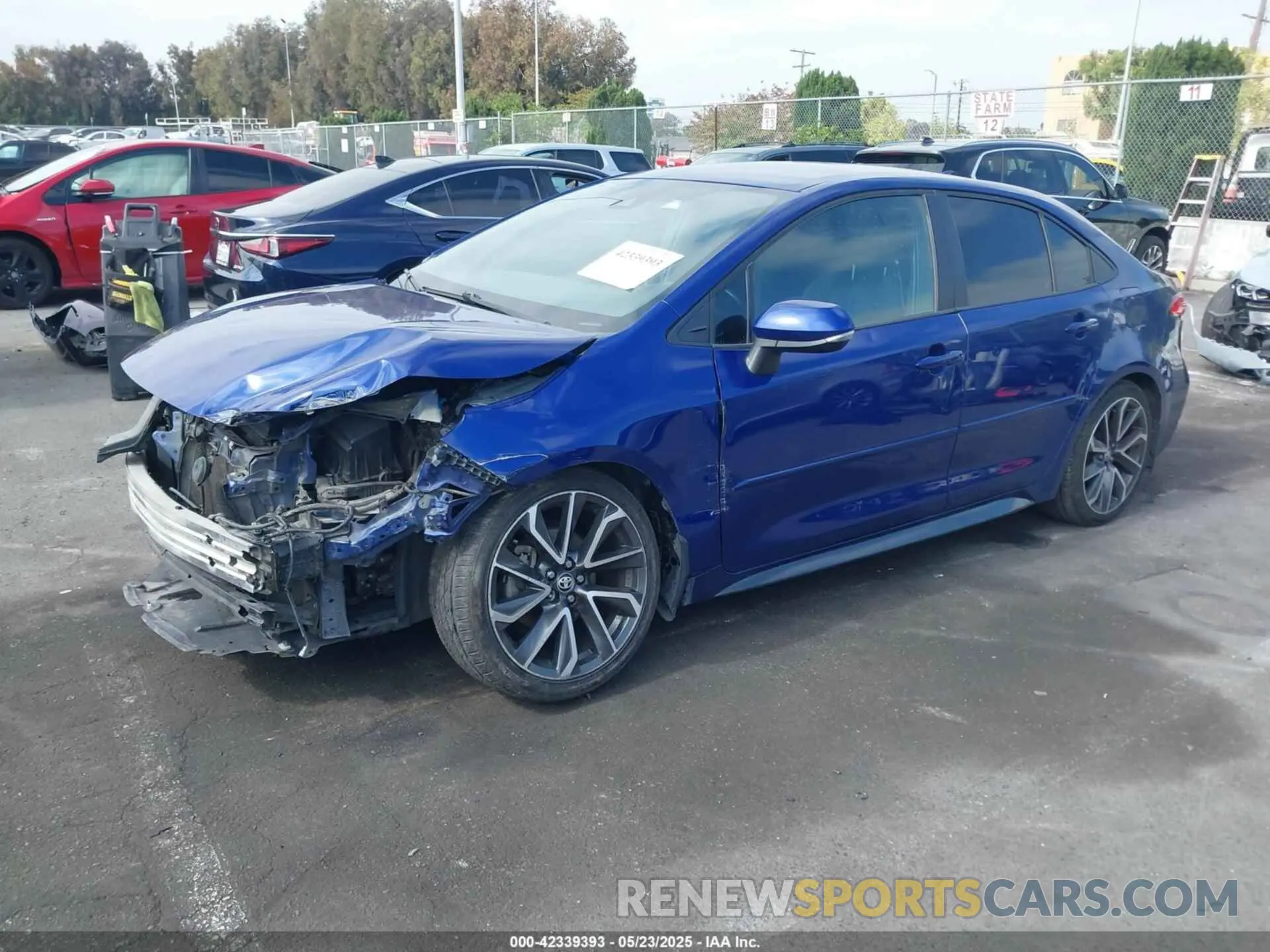 2 Photograph of a damaged car 5YFS4RCE2LP026747 TOYOTA COROLLA 2020