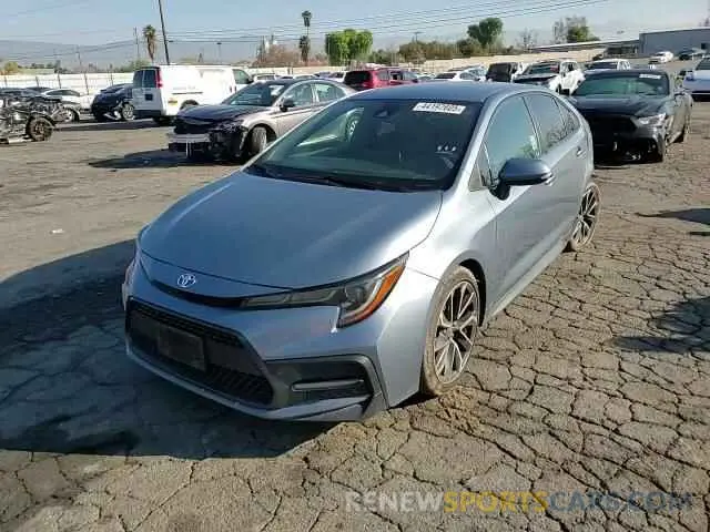 11 Photograph of a damaged car 5YFS4RCE2LP032967 TOYOTA COROLLA 2020